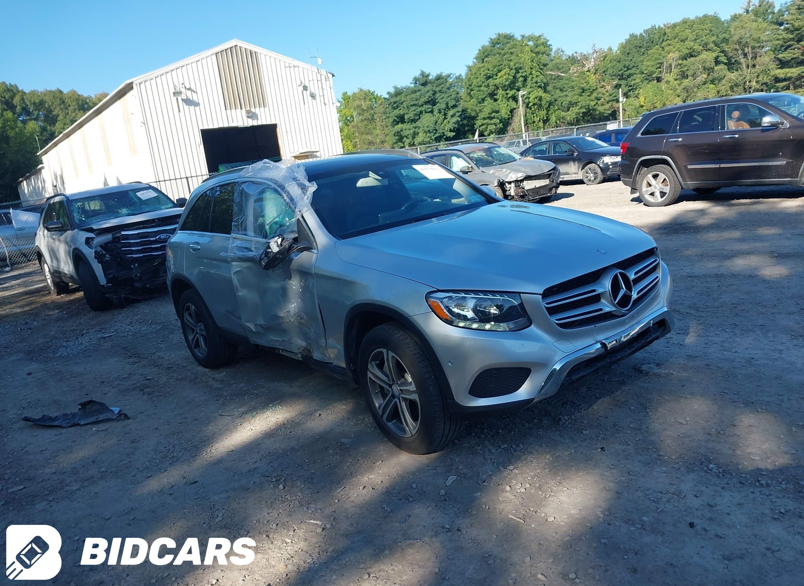 2016 Mercedes-Benz GLC 300, 4...