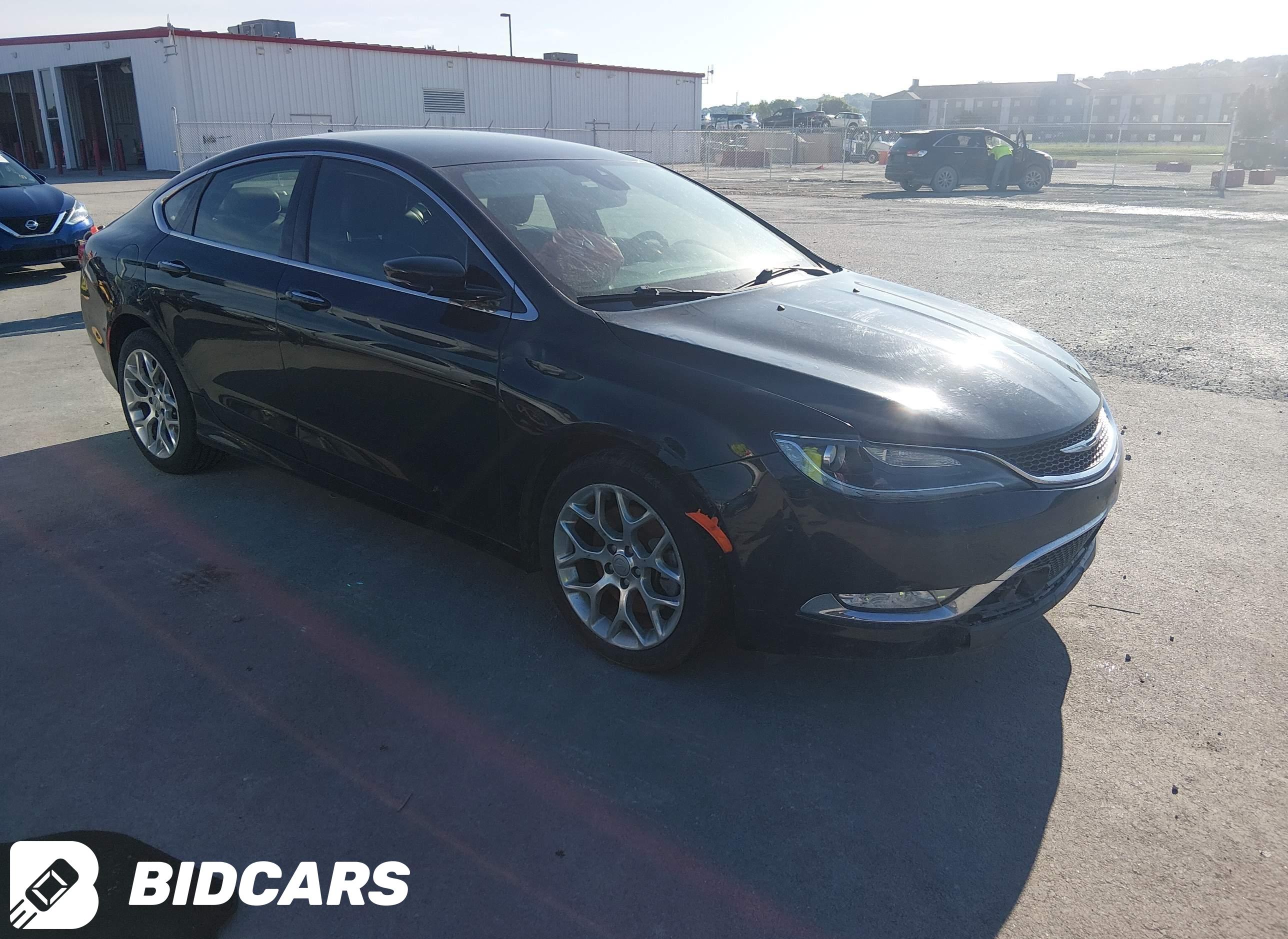 2015 Chrysler 200, C