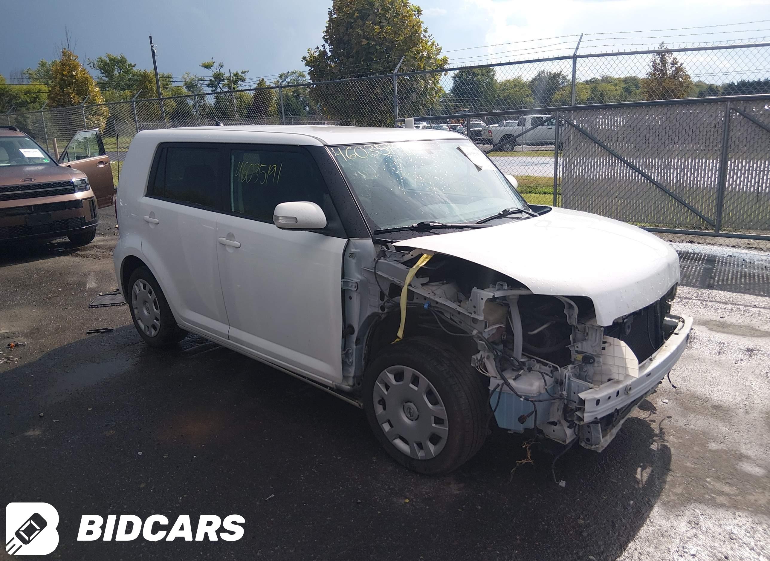 2015 Scion XB