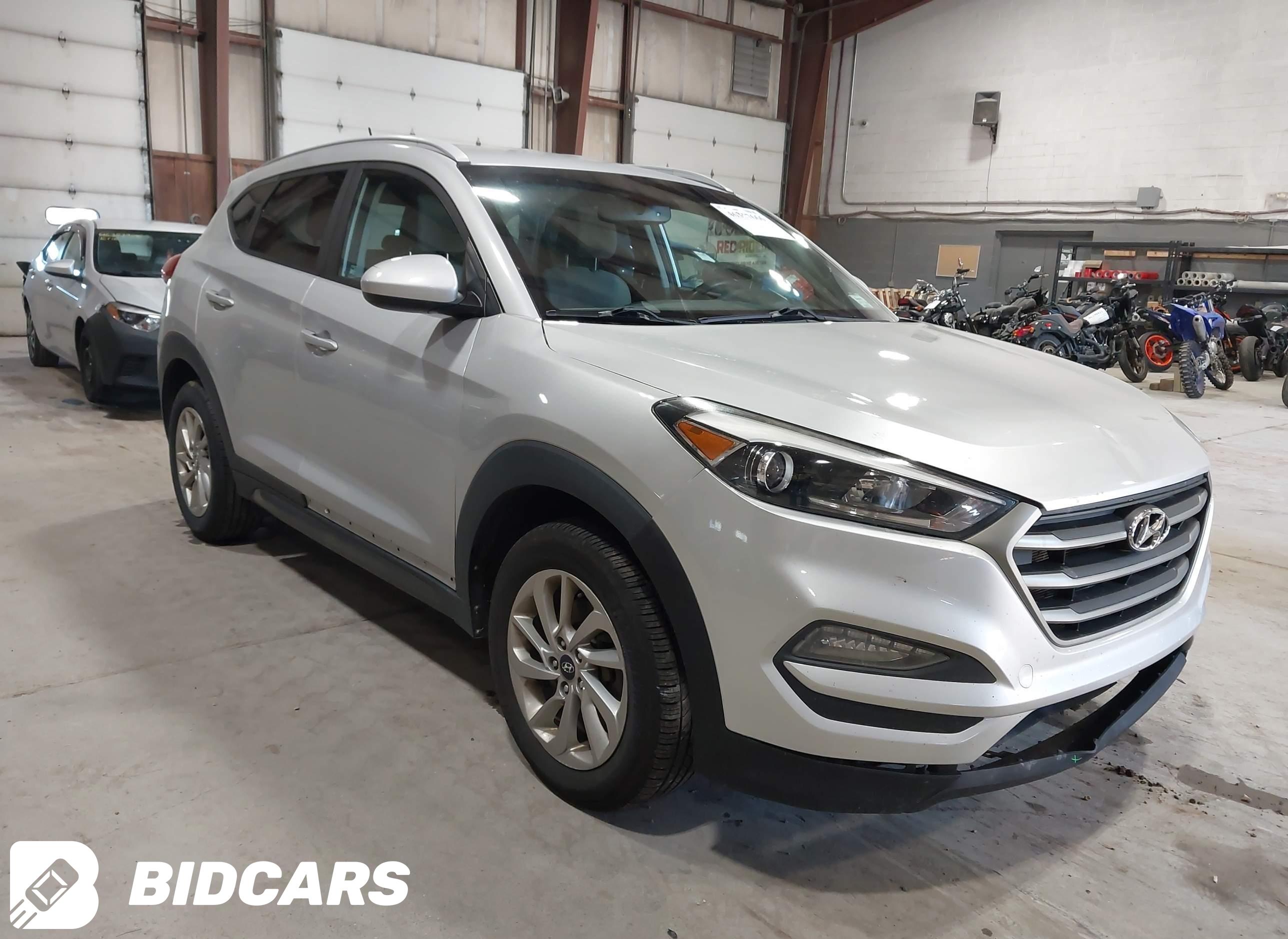 2016 Hyundai Tucson, SE