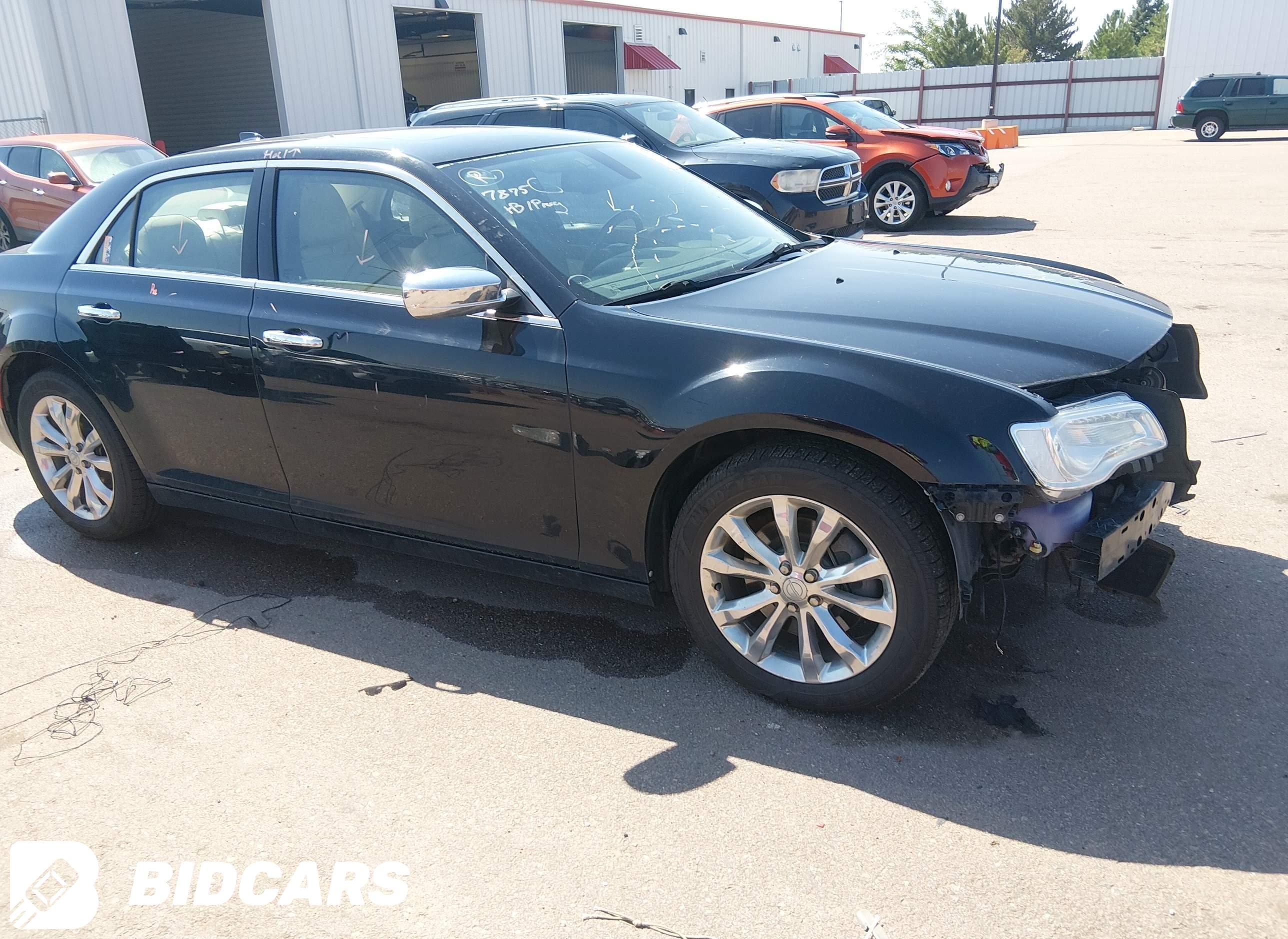 2016 Chrysler 300C, Awd