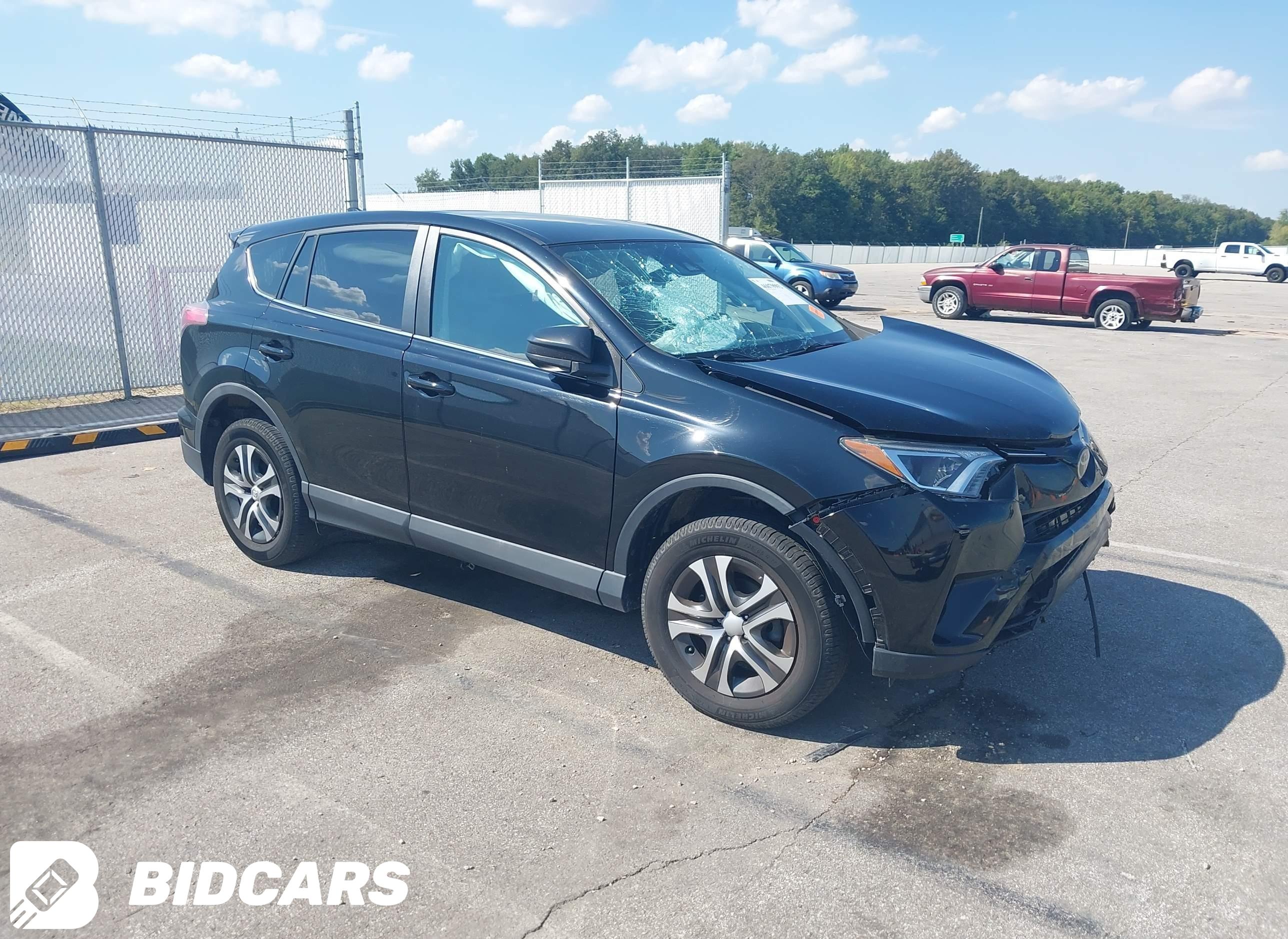 2018 Toyota RAV4, LE