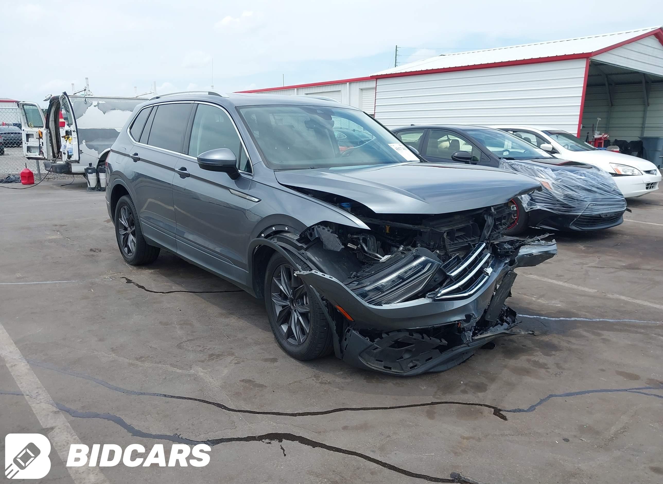 2022 Volkswagen Tiguan, 2.0T Se