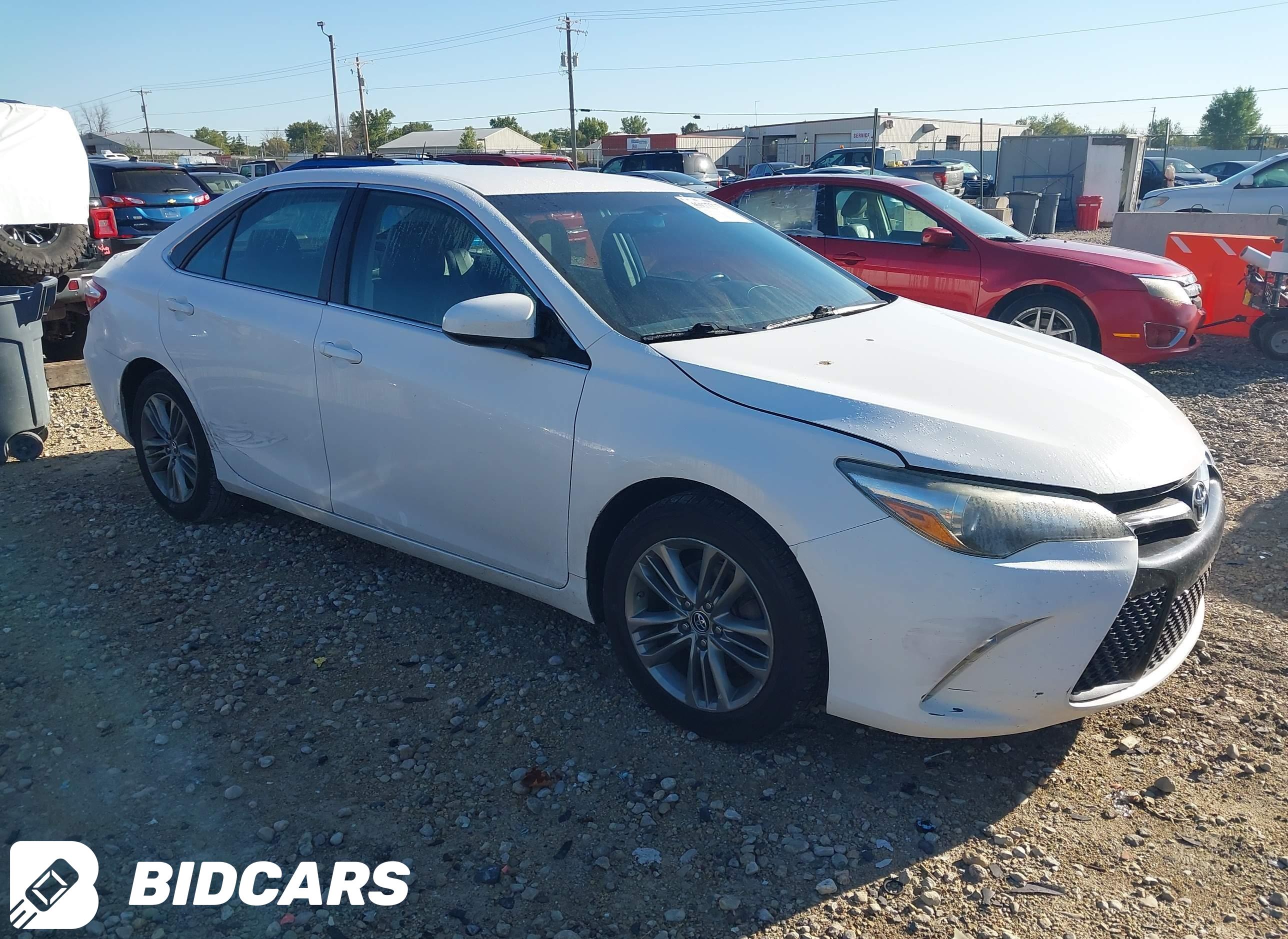 2015 Toyota Camry, SE