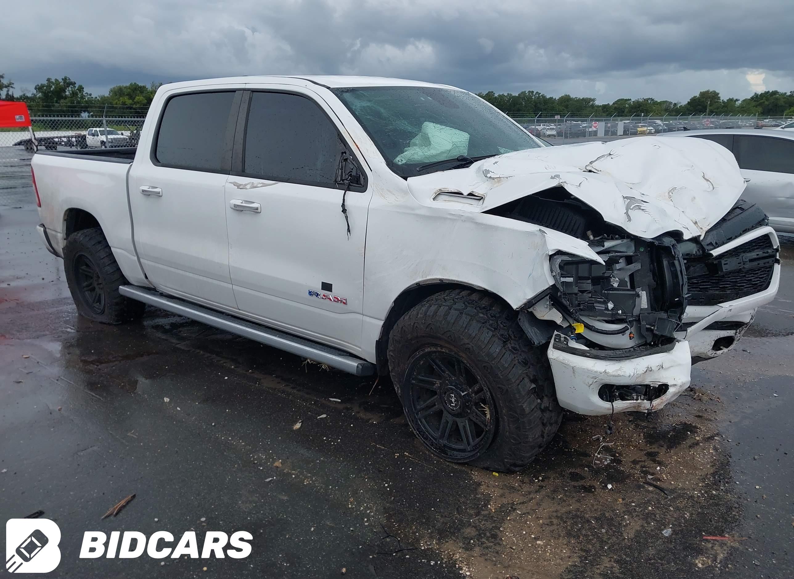 2019 RAM 1500, Big Horn/Lone...