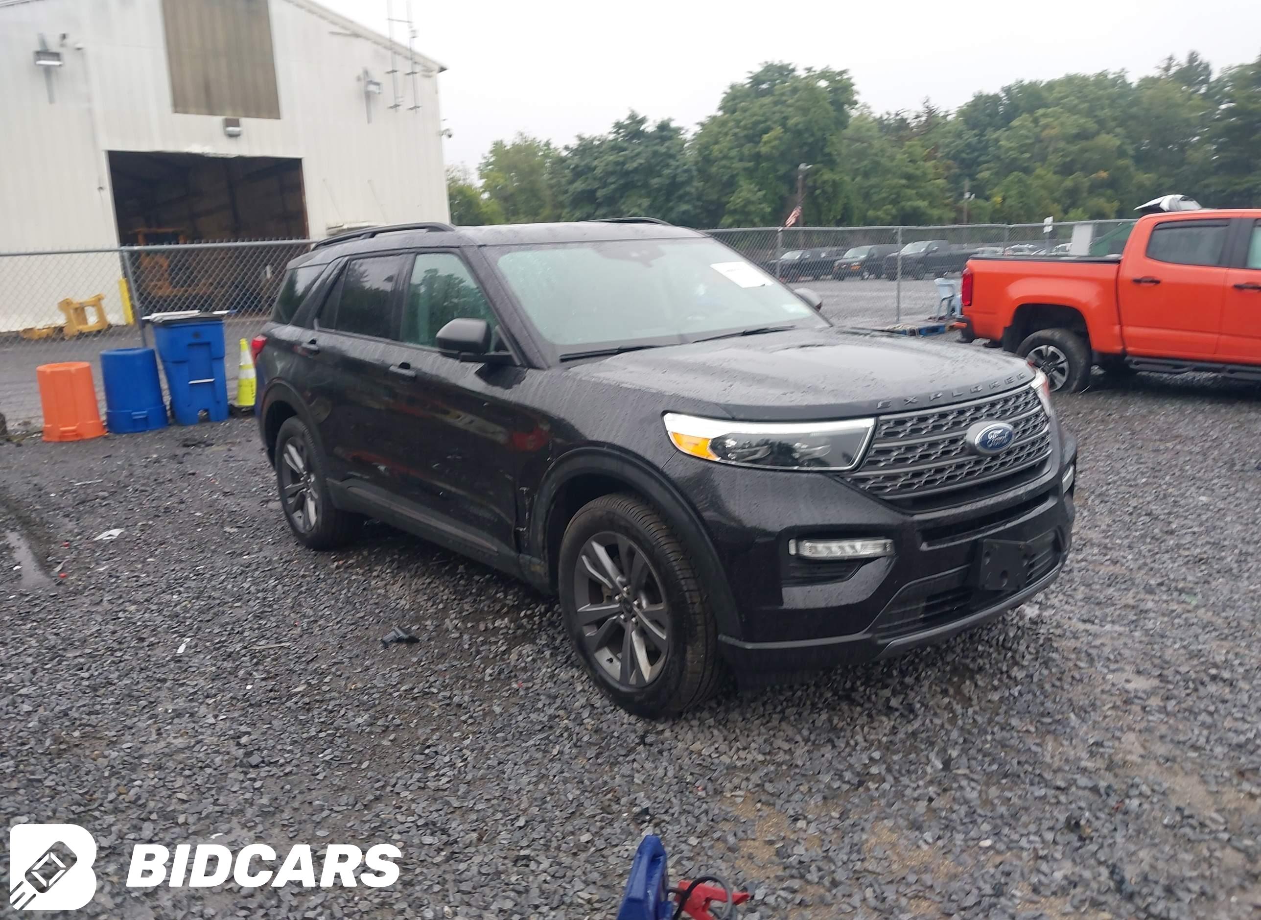 2021 Ford Explorer, Xlt