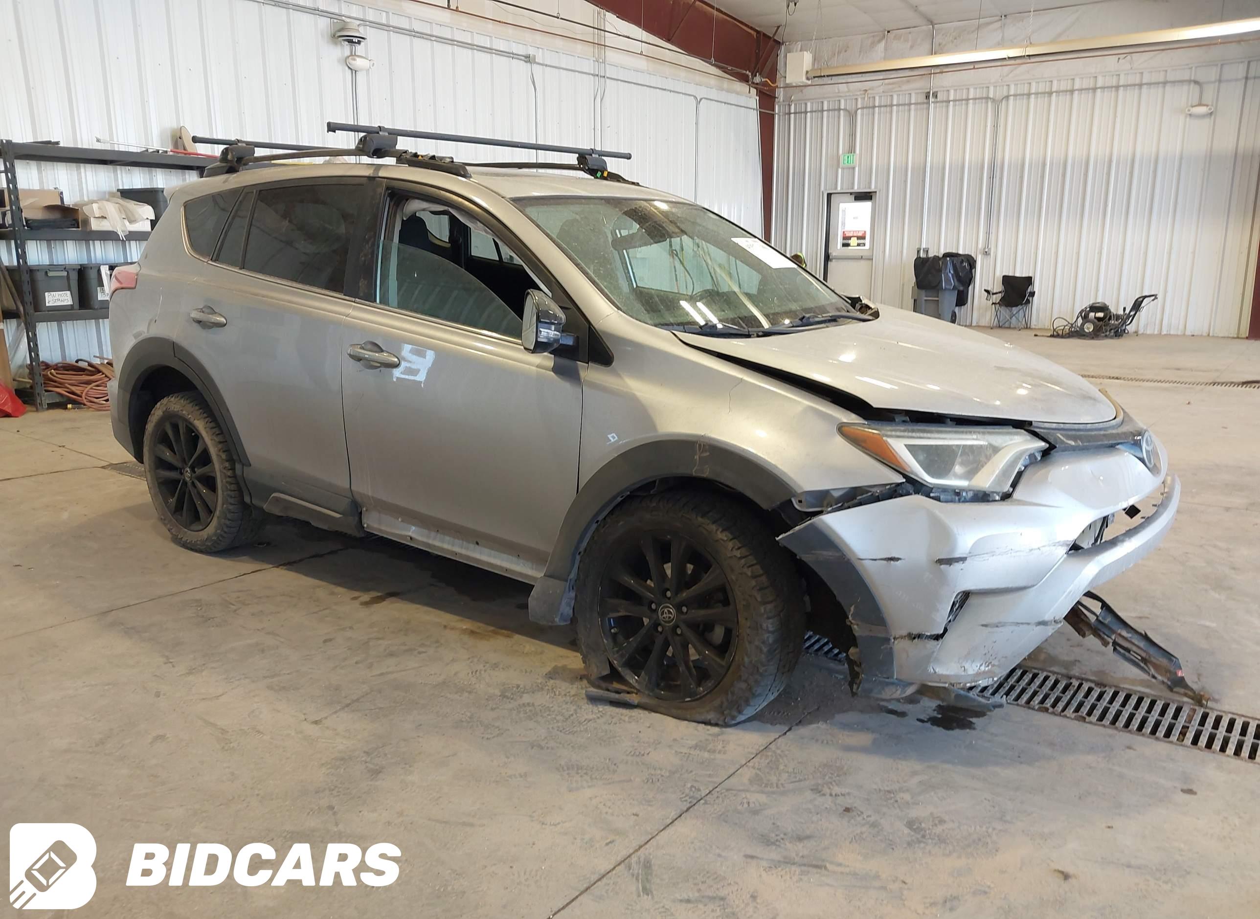 2018 Toyota RAV4, Adventure