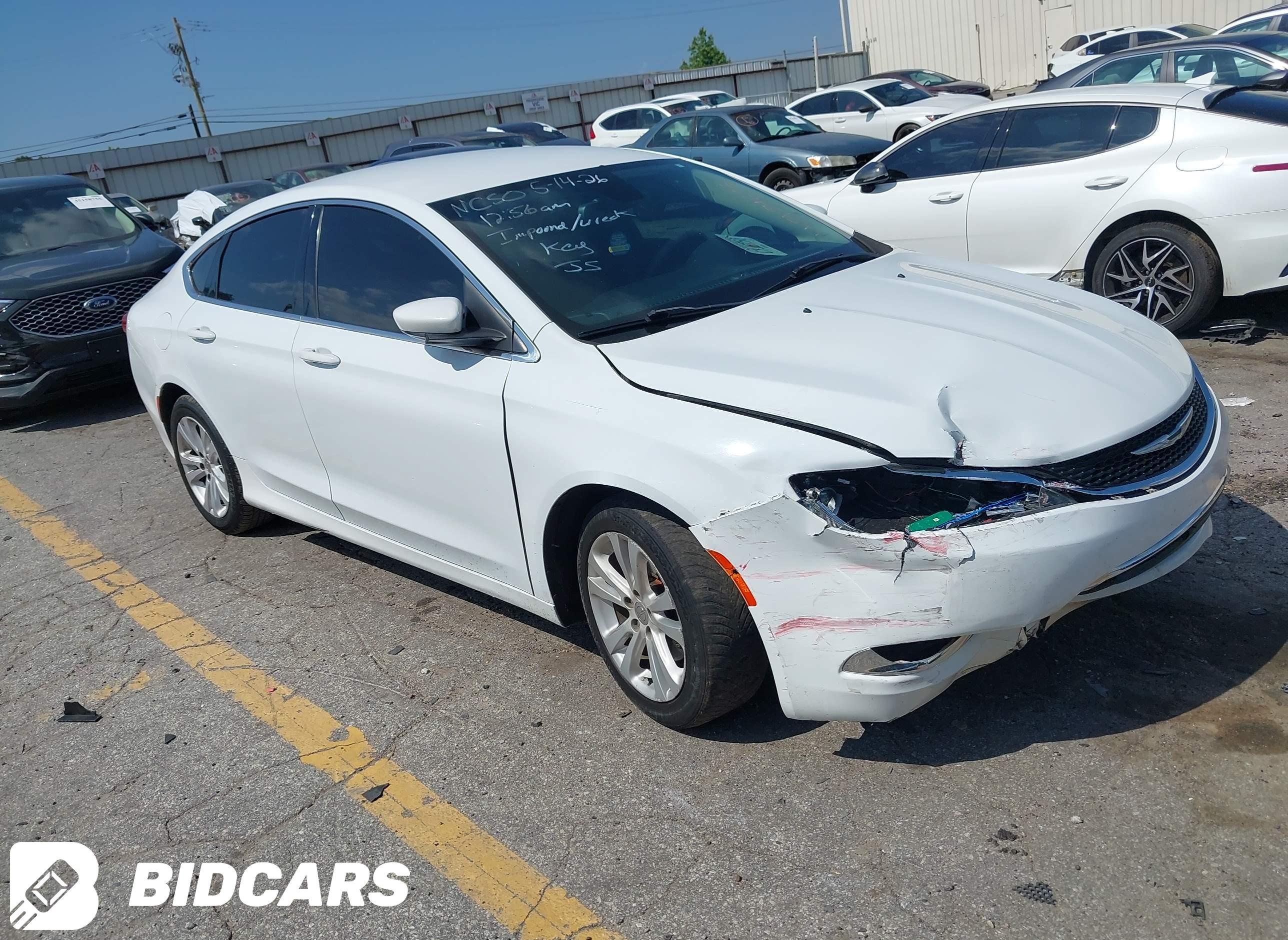 2017 Chrysler 200, Limited