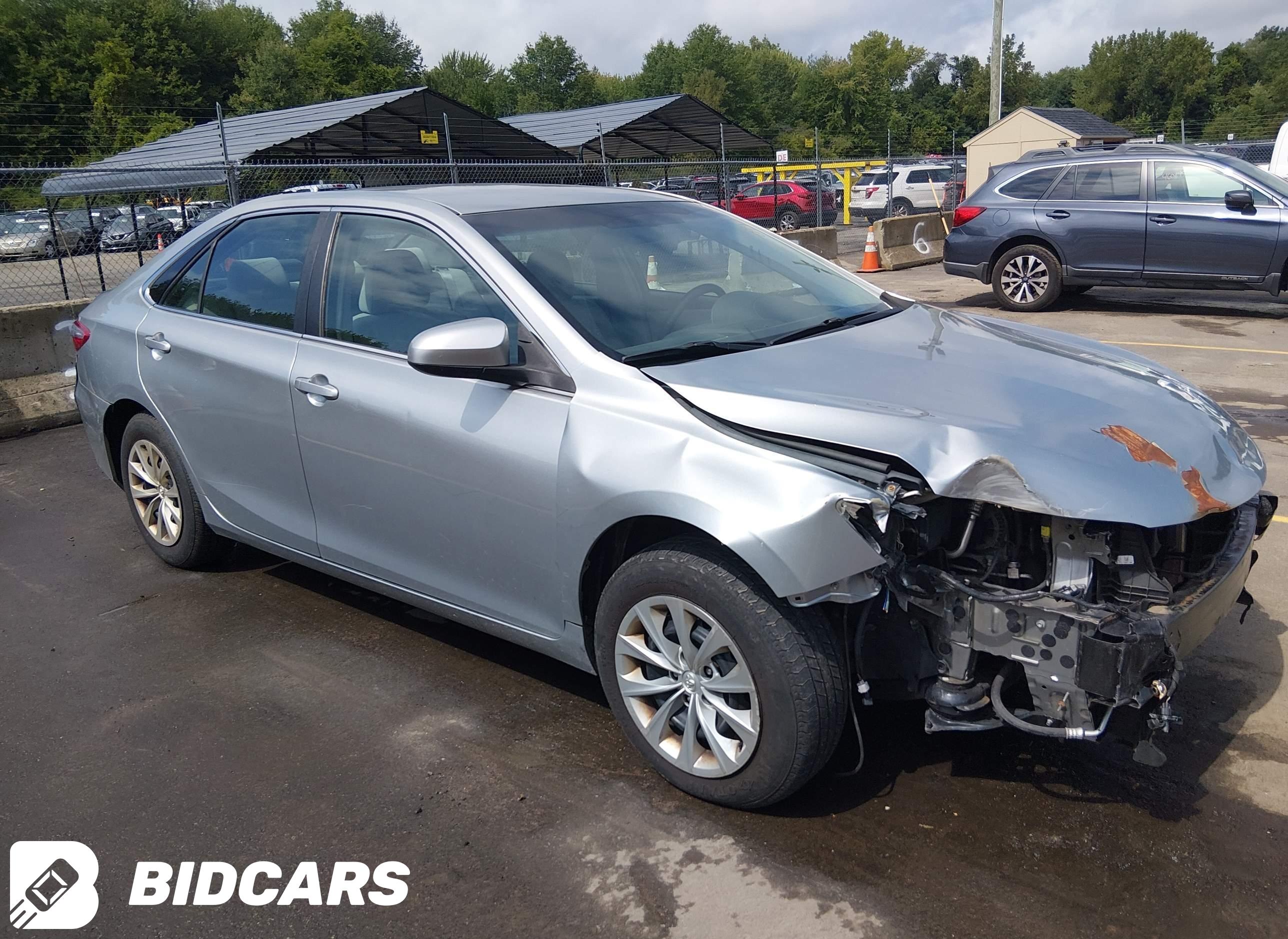 2017 Toyota Camry, LE