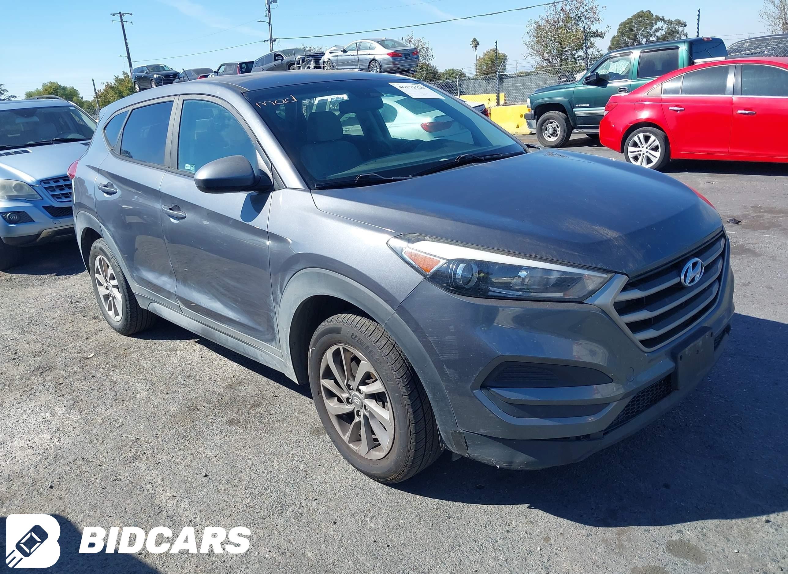 2018 Hyundai Tucson, SE