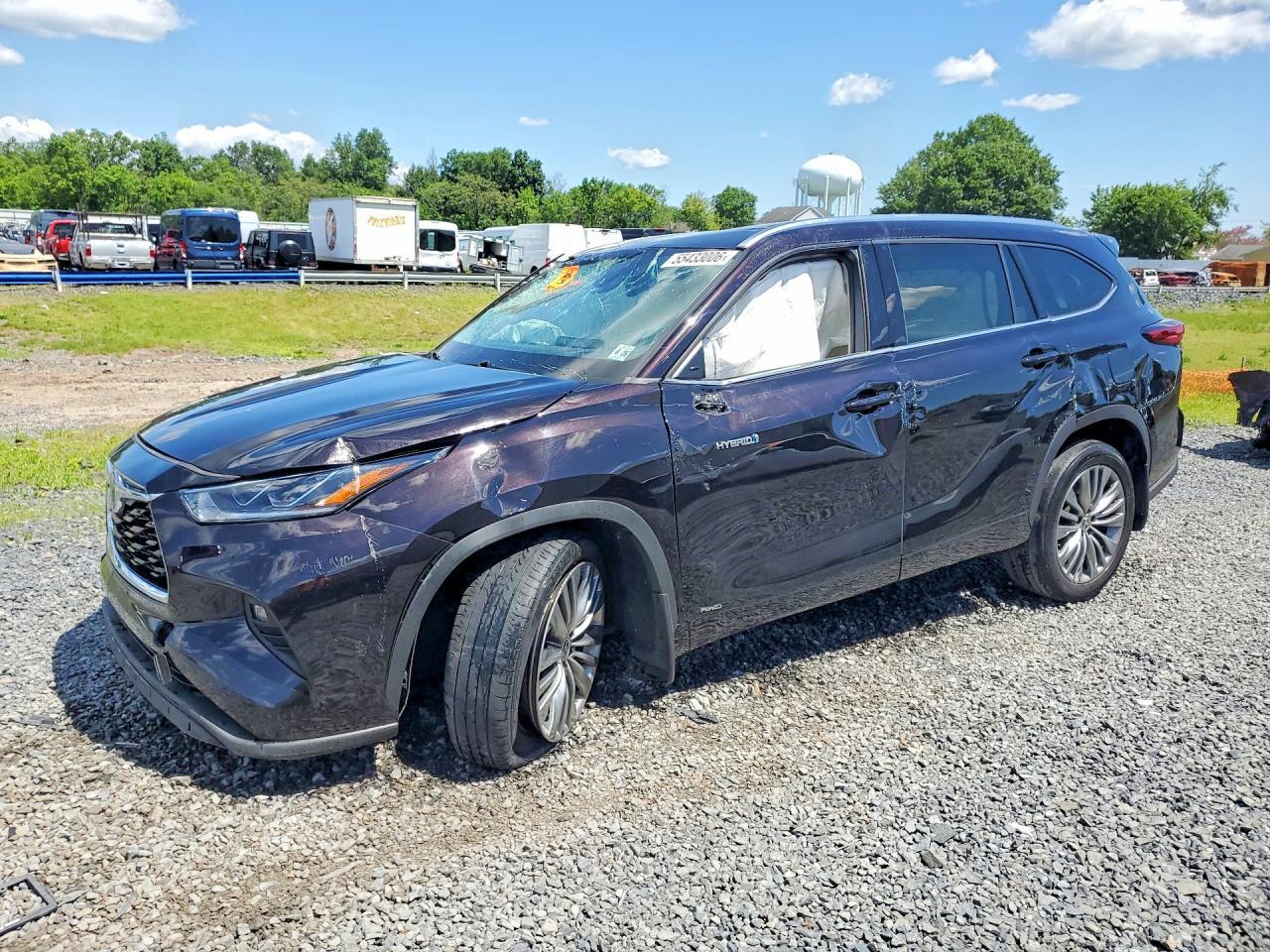 2021 Toyota Highlander, Hybri...