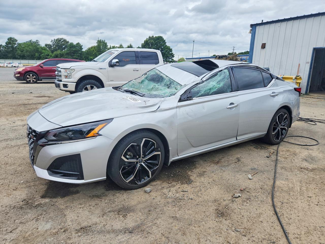 2024 Nissan Altima, SR