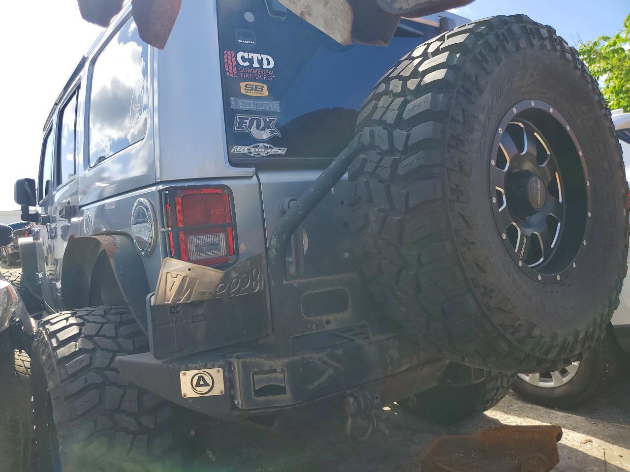2015 Jeep Wrangler, Sahara