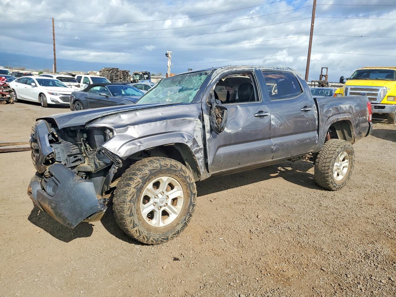 2016 Toyota Tacoma, SR