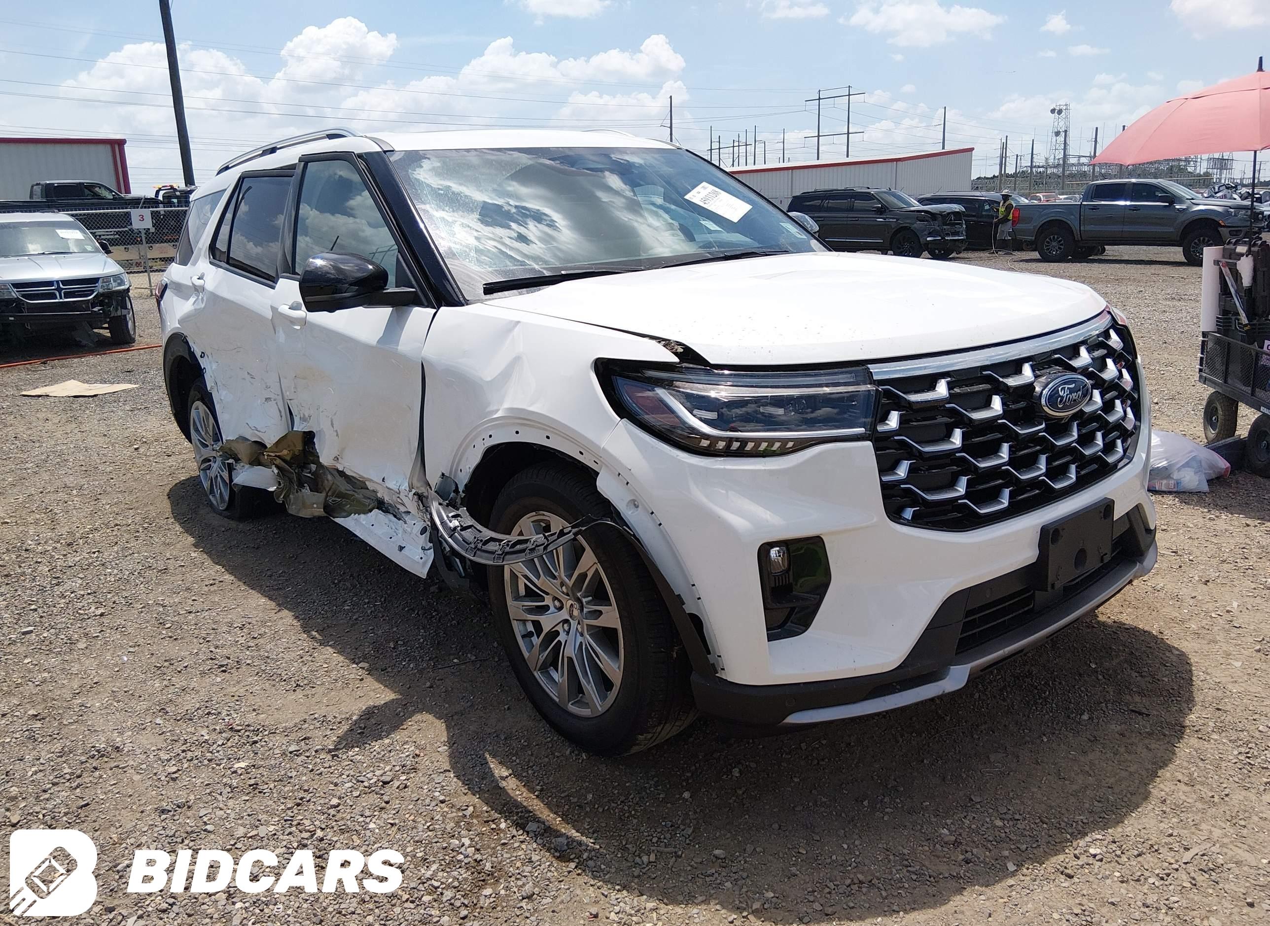 2026 Ford Explorer, Platinum