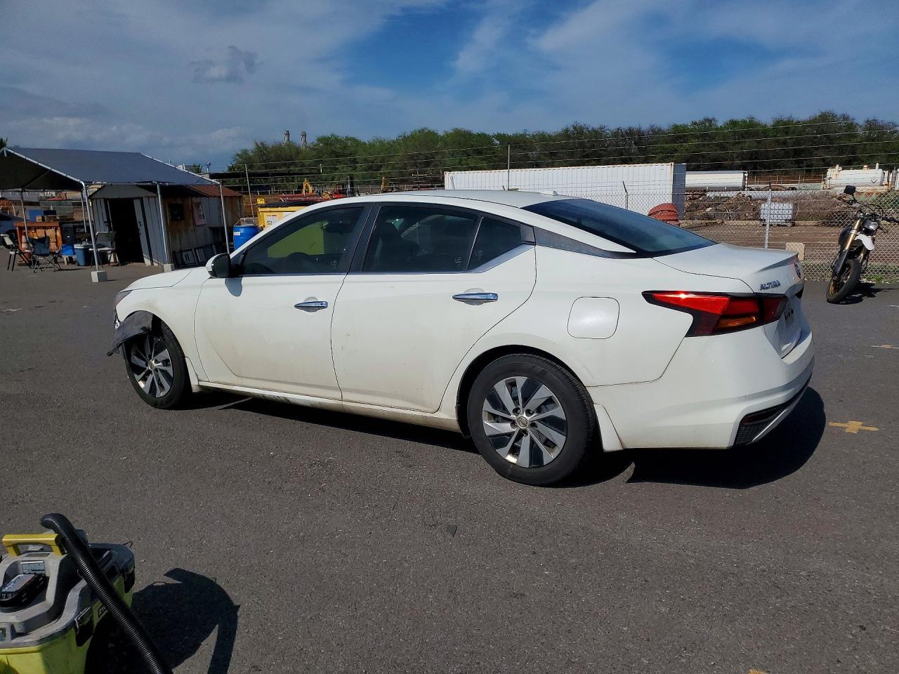 2019 Nissan Altima, S