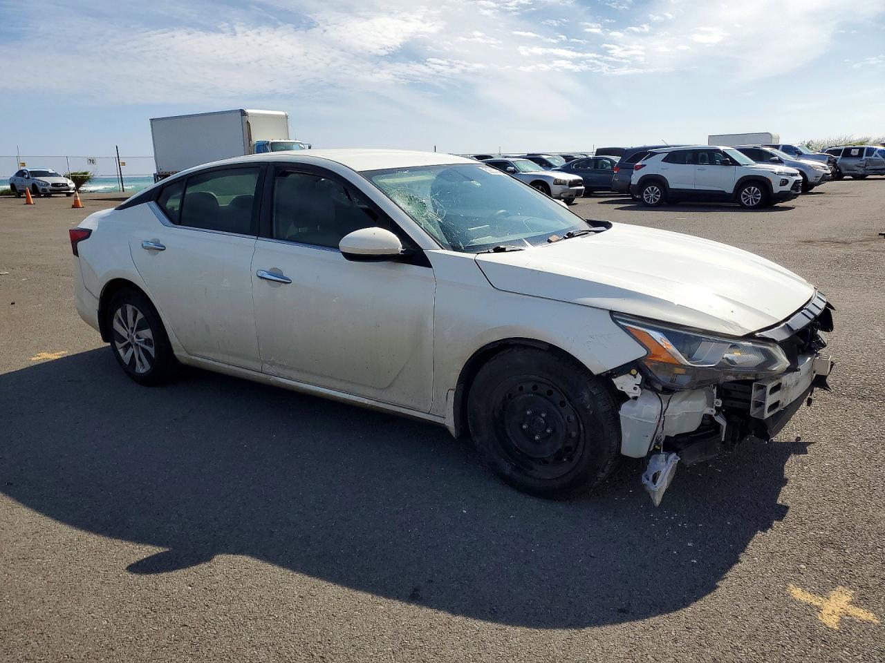 2019 Nissan Altima, S