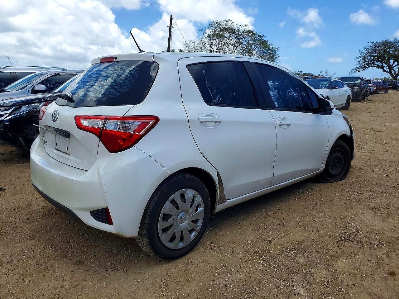 2019 Toyota Yaris, L