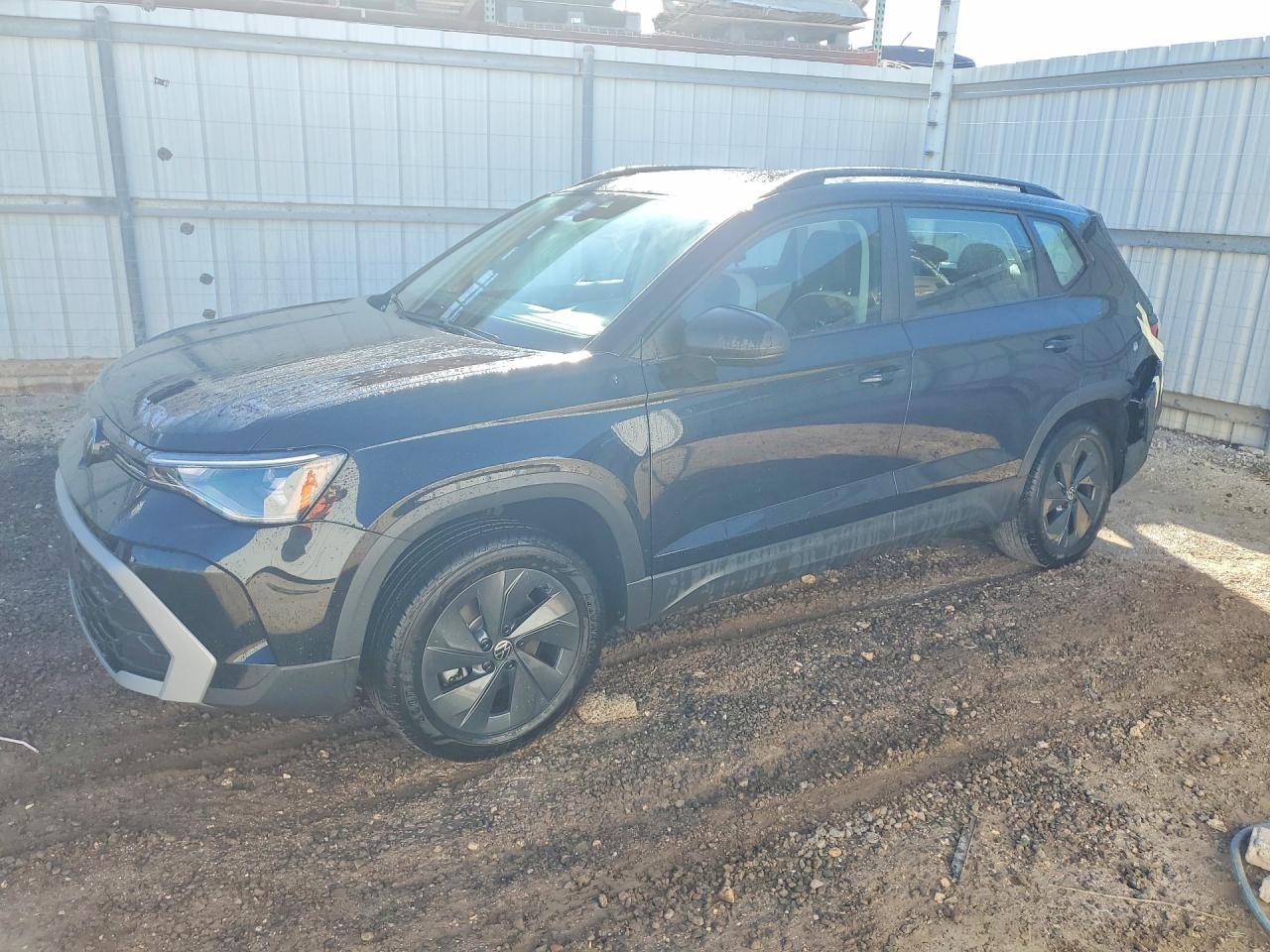 2026 Volkswagen Taos, S