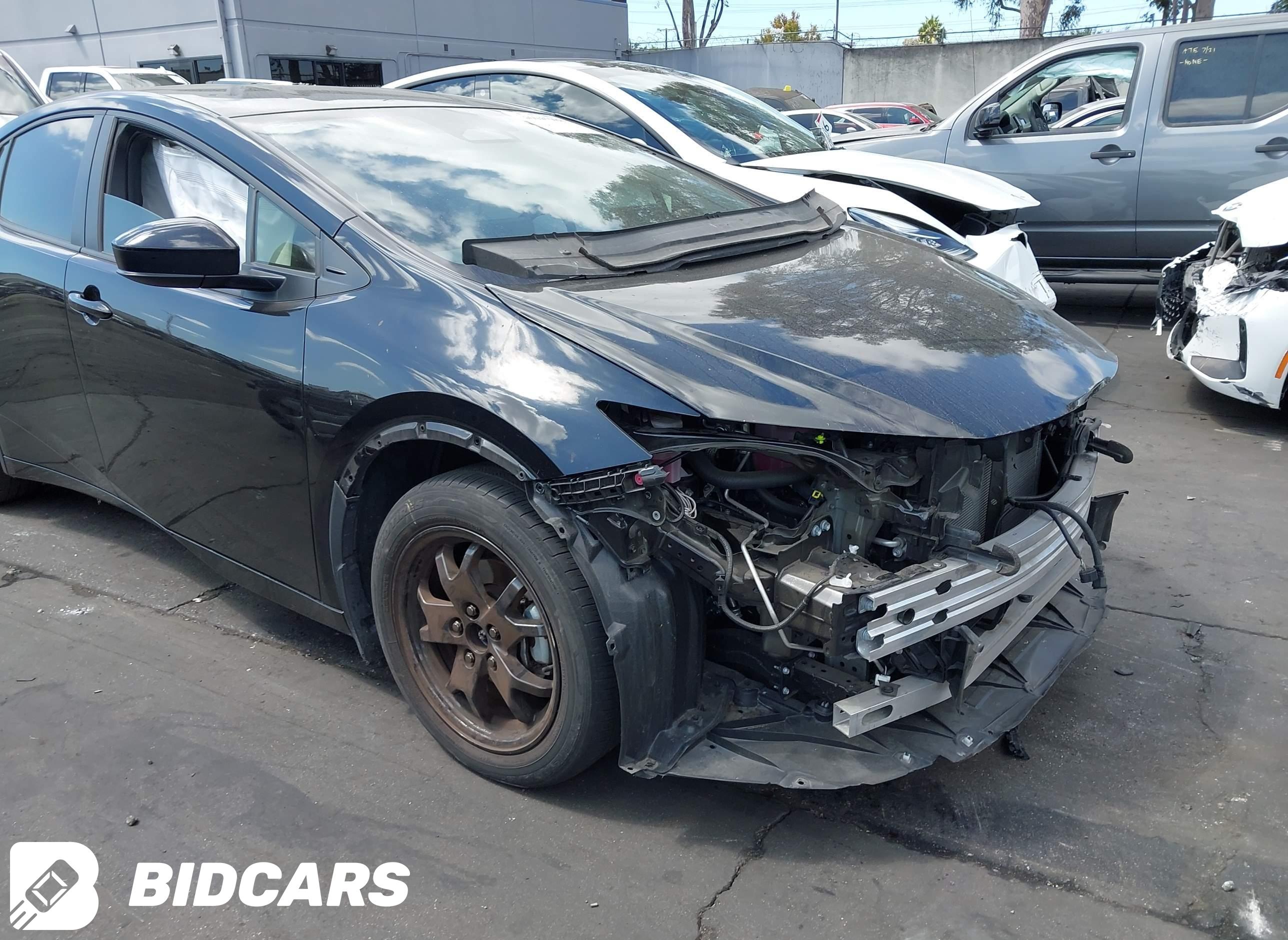 2024 Toyota Prius, LE