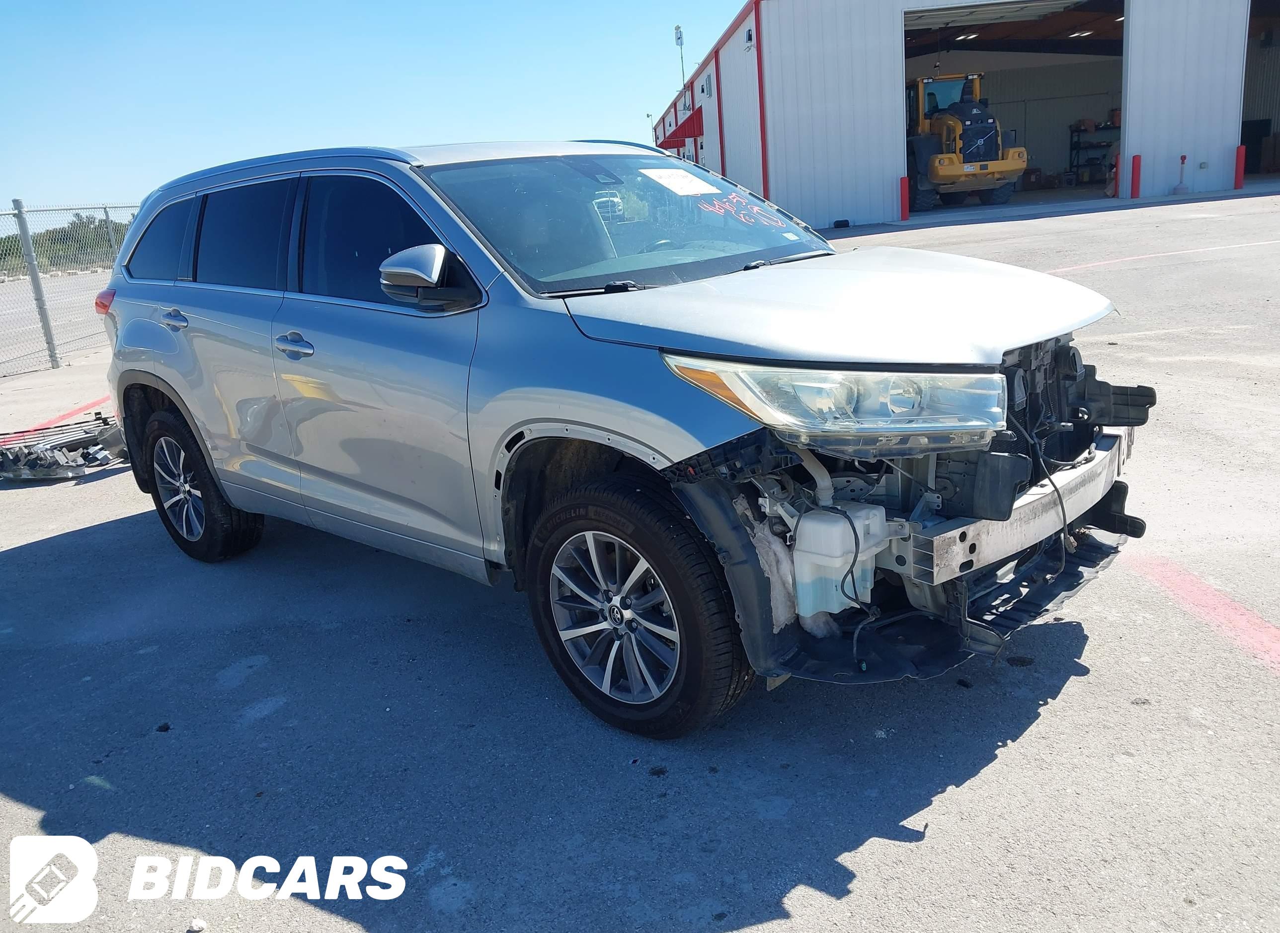 2017 Toyota Highlander, Xle