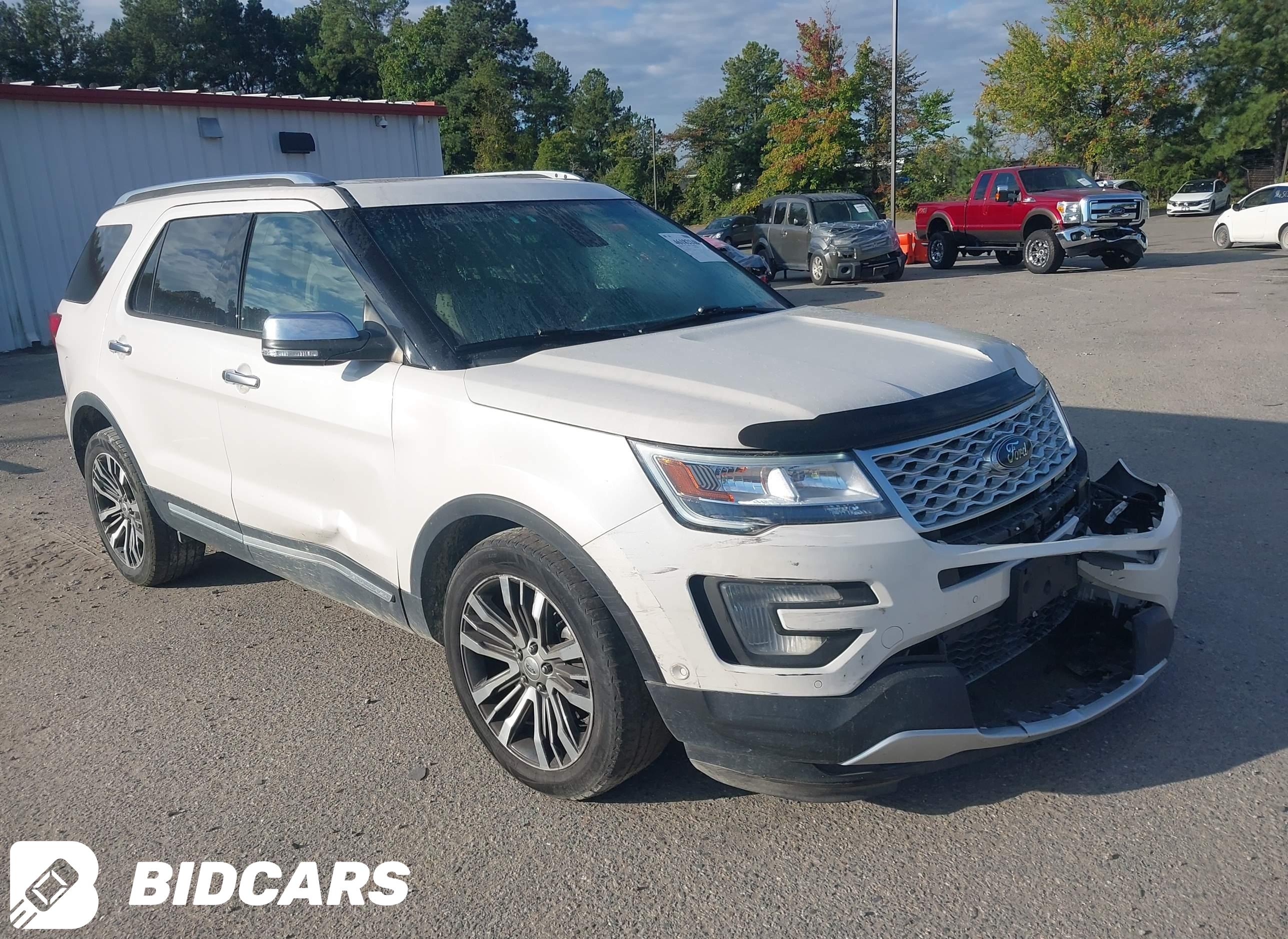 2017 Ford Explorer, Platinum