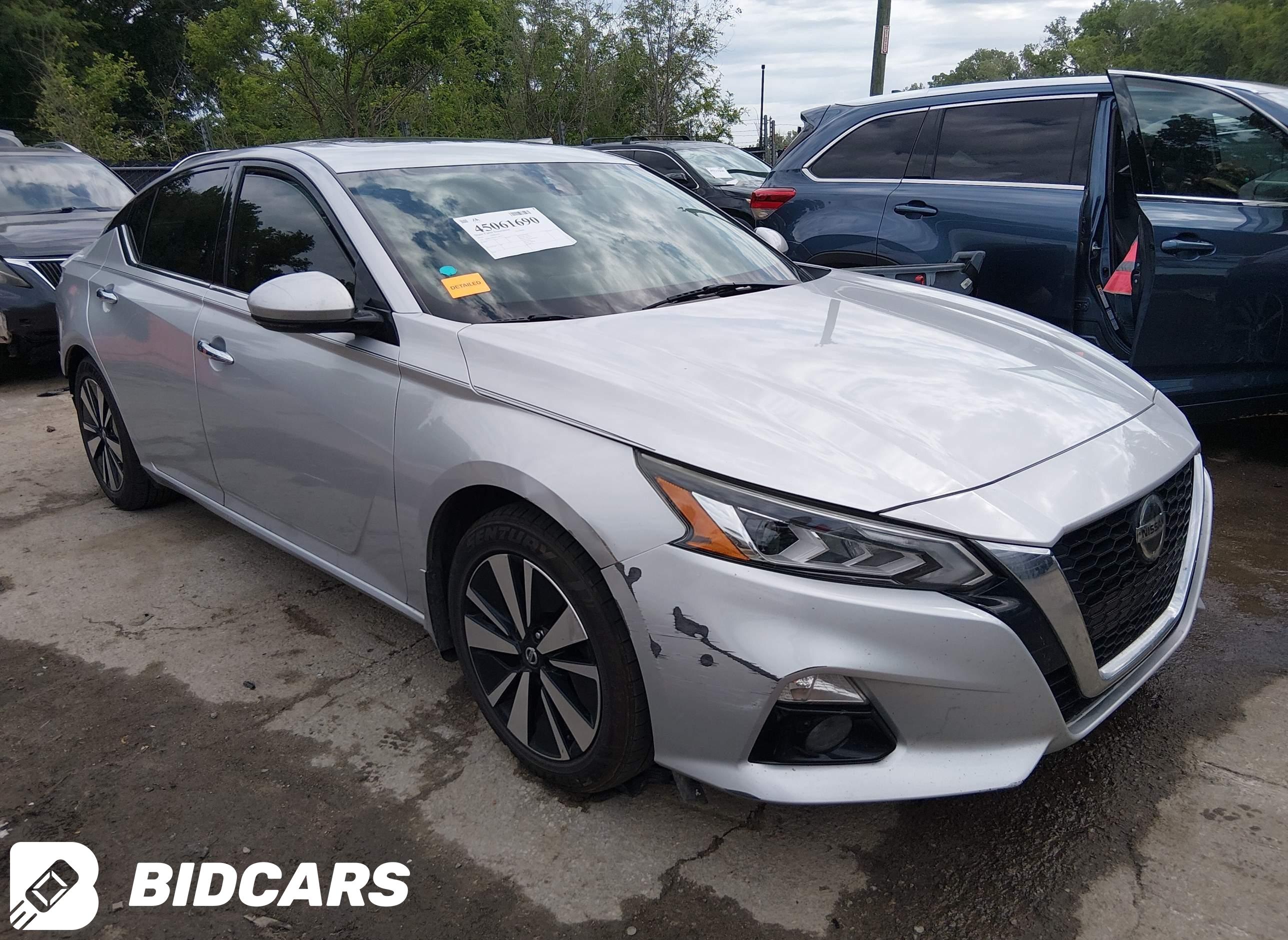 2019 Nissan Altima, 2.5 SV