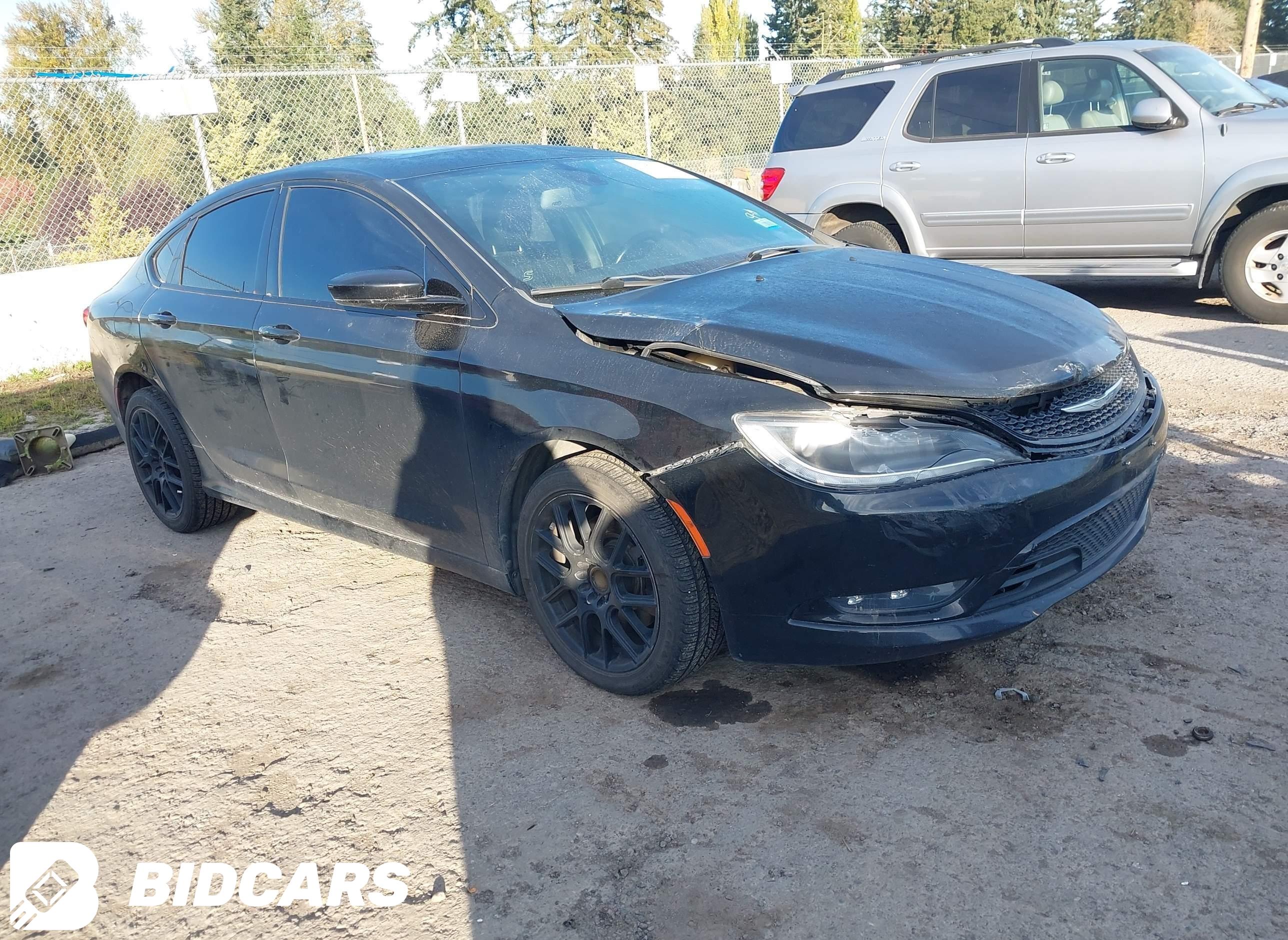 2016 Chrysler 200, S