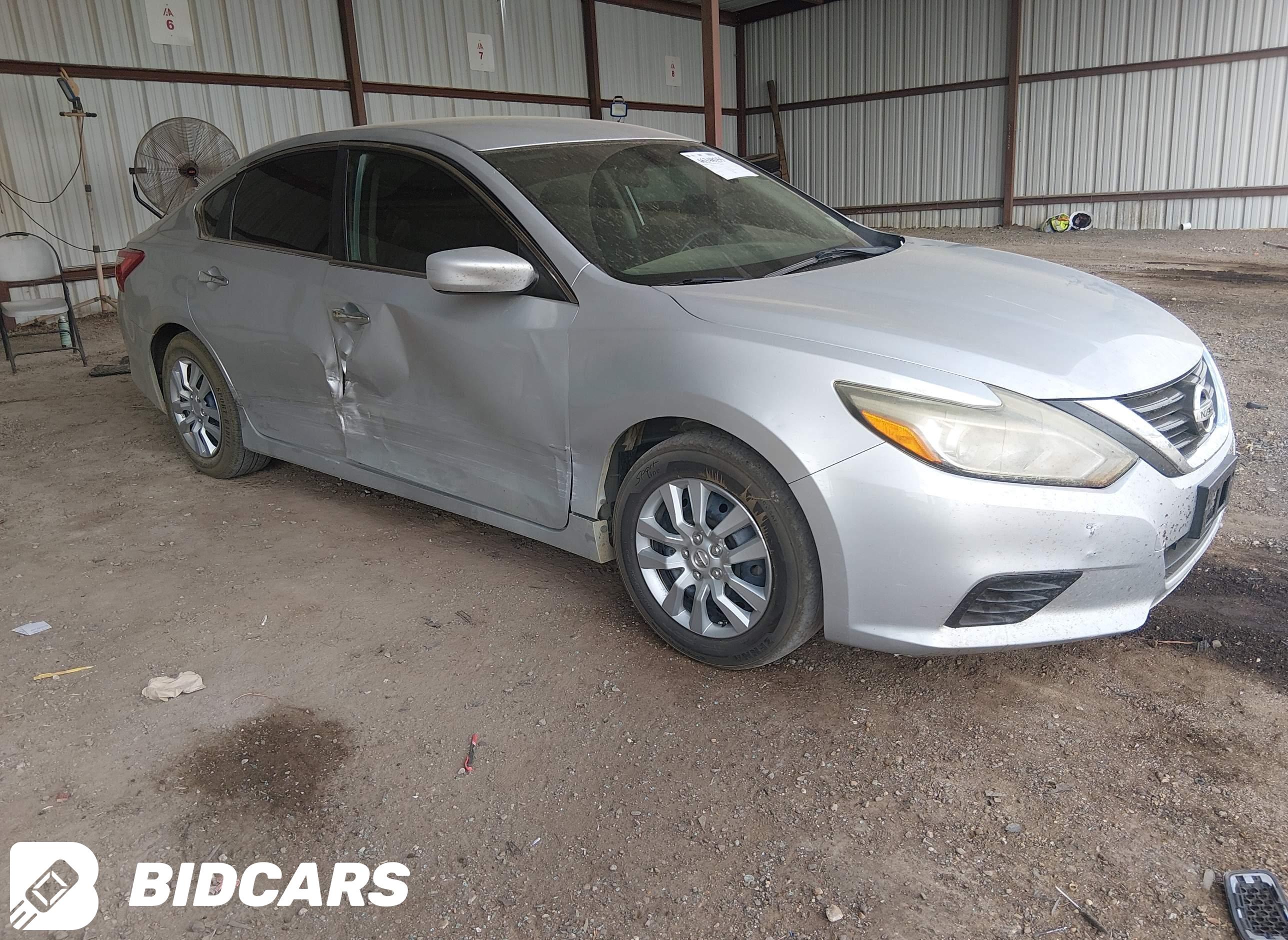 2016 Nissan Altima, 2.5/2.5 S...