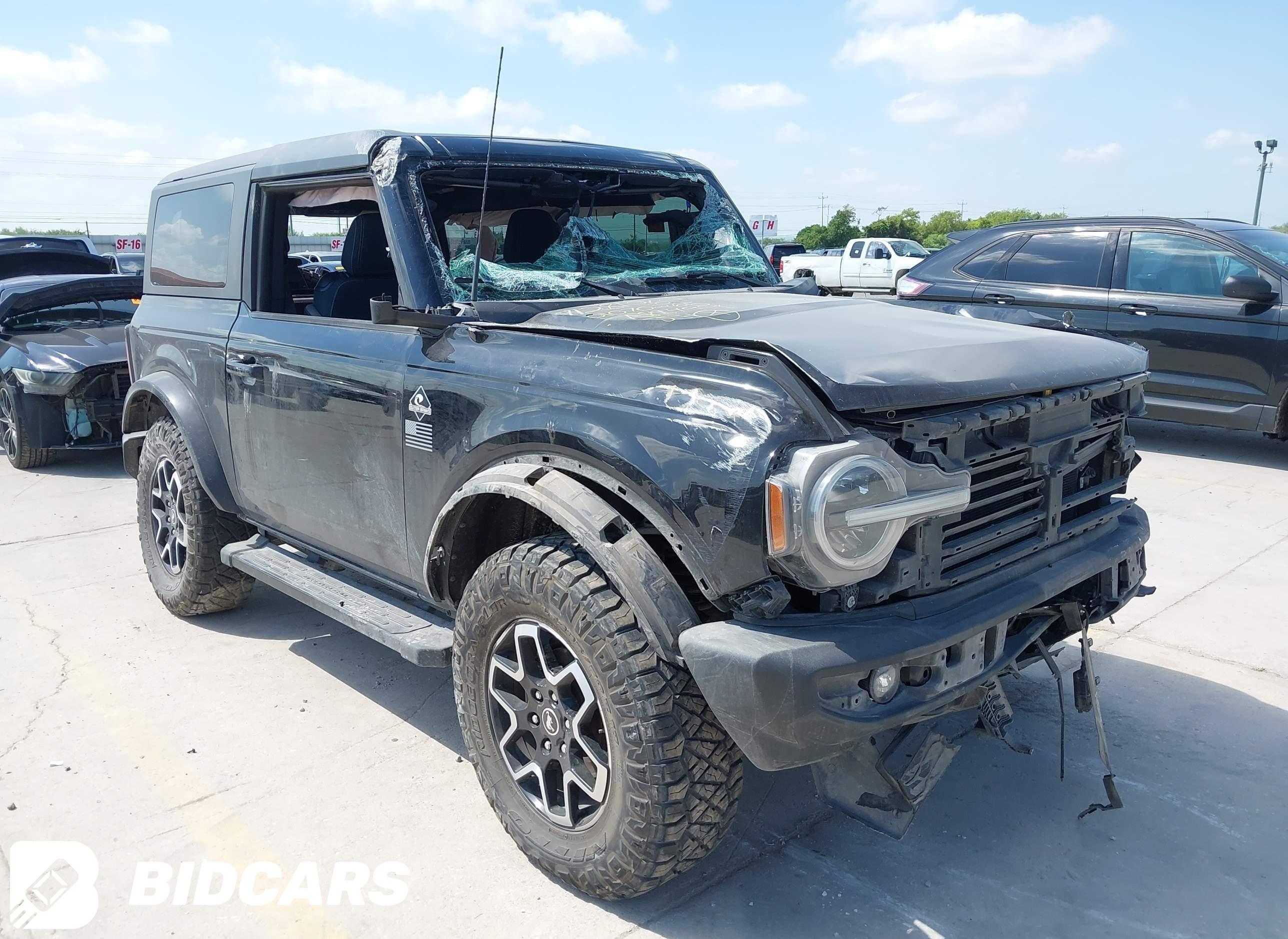 2022 Ford Bronco, Outer Banks