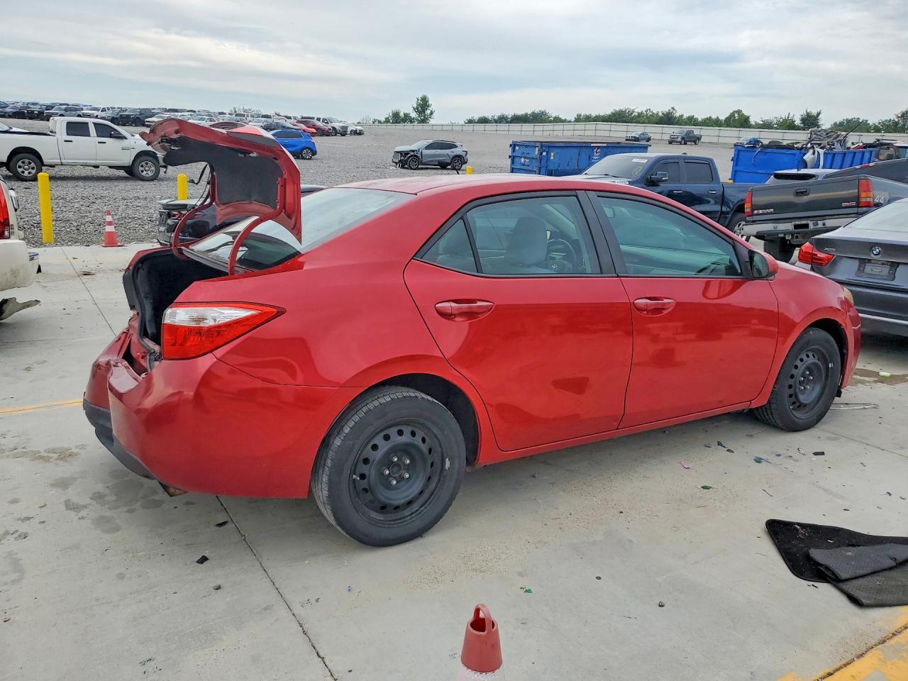 2015 Toyota Corolla, LE