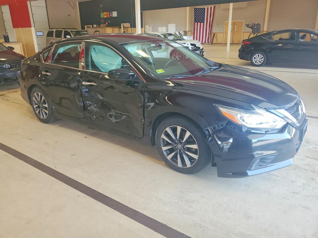 2017 Nissan Altima, 2.5 SV
