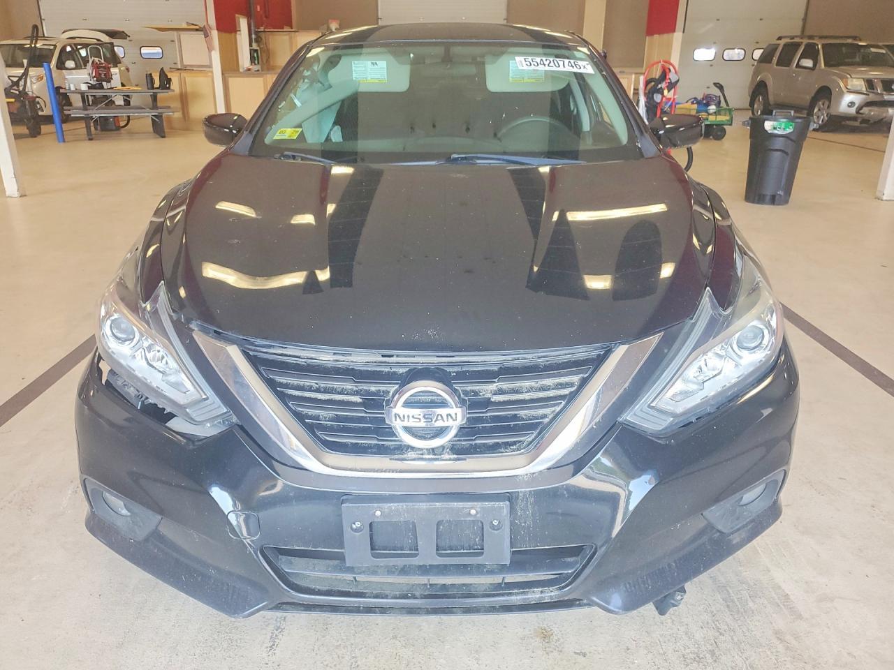 2017 Nissan Altima, 2.5 SV