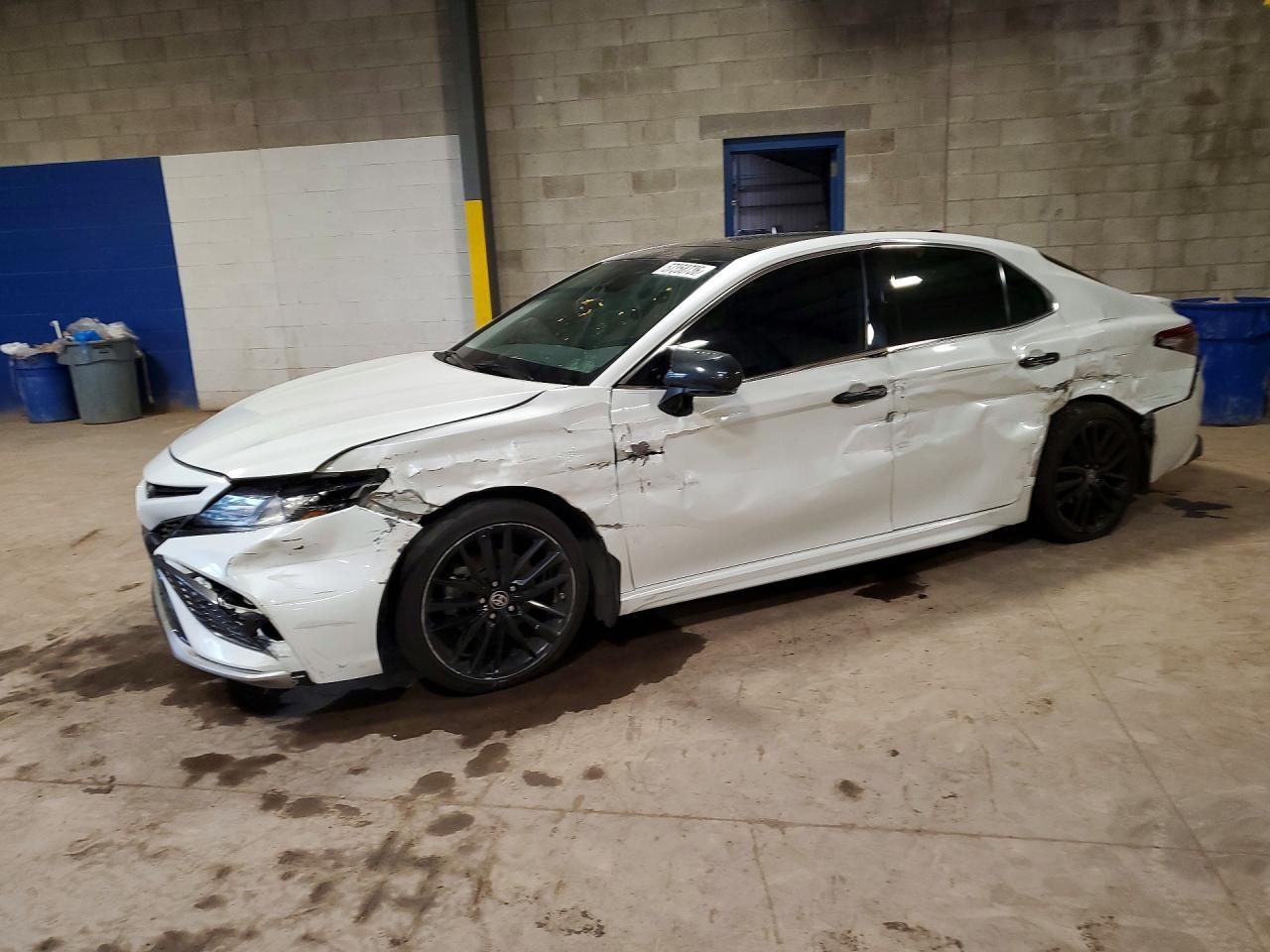 2022 Toyota Camry, Xse
