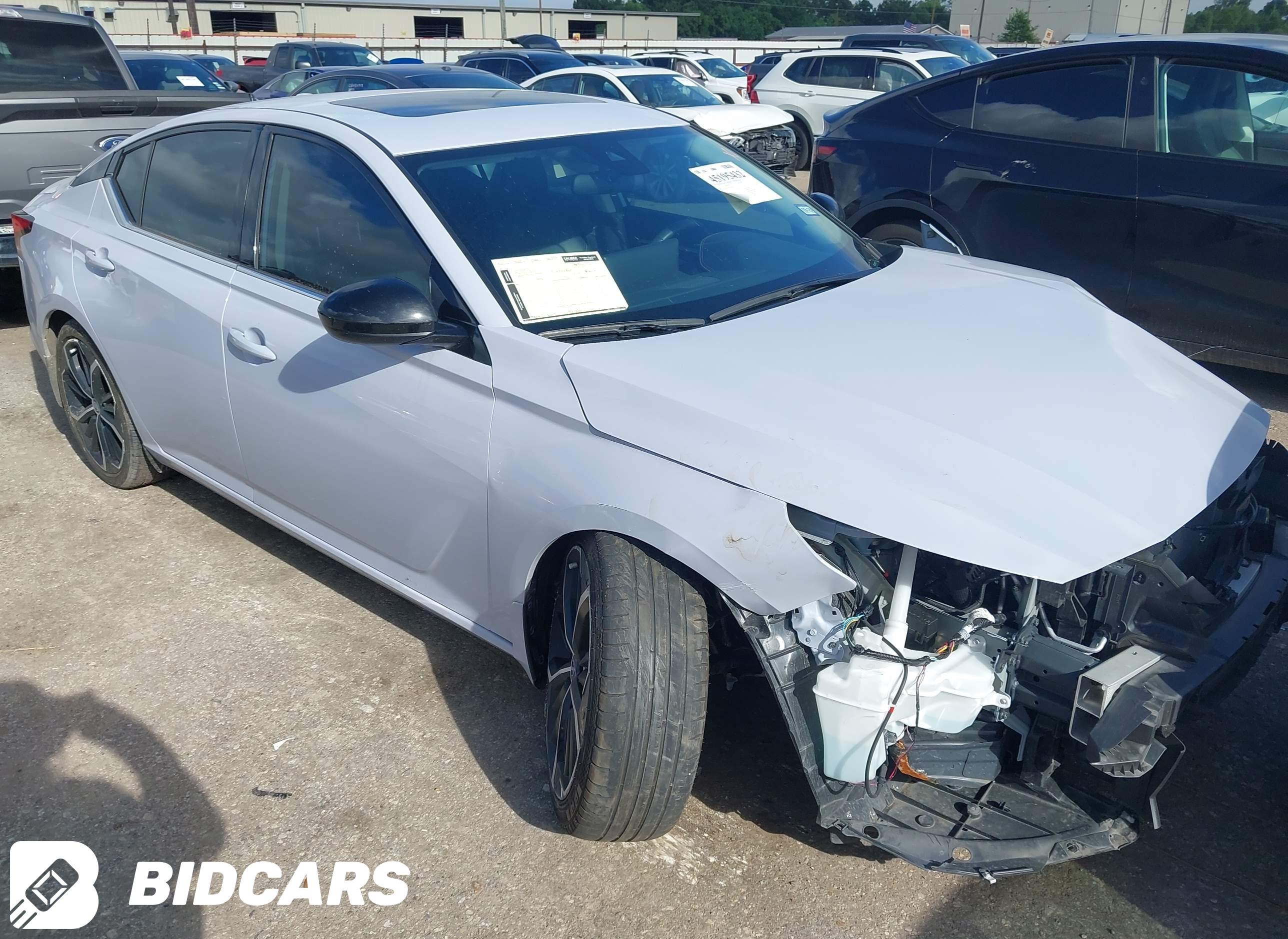 2025 Nissan Altima, Sr Fwd