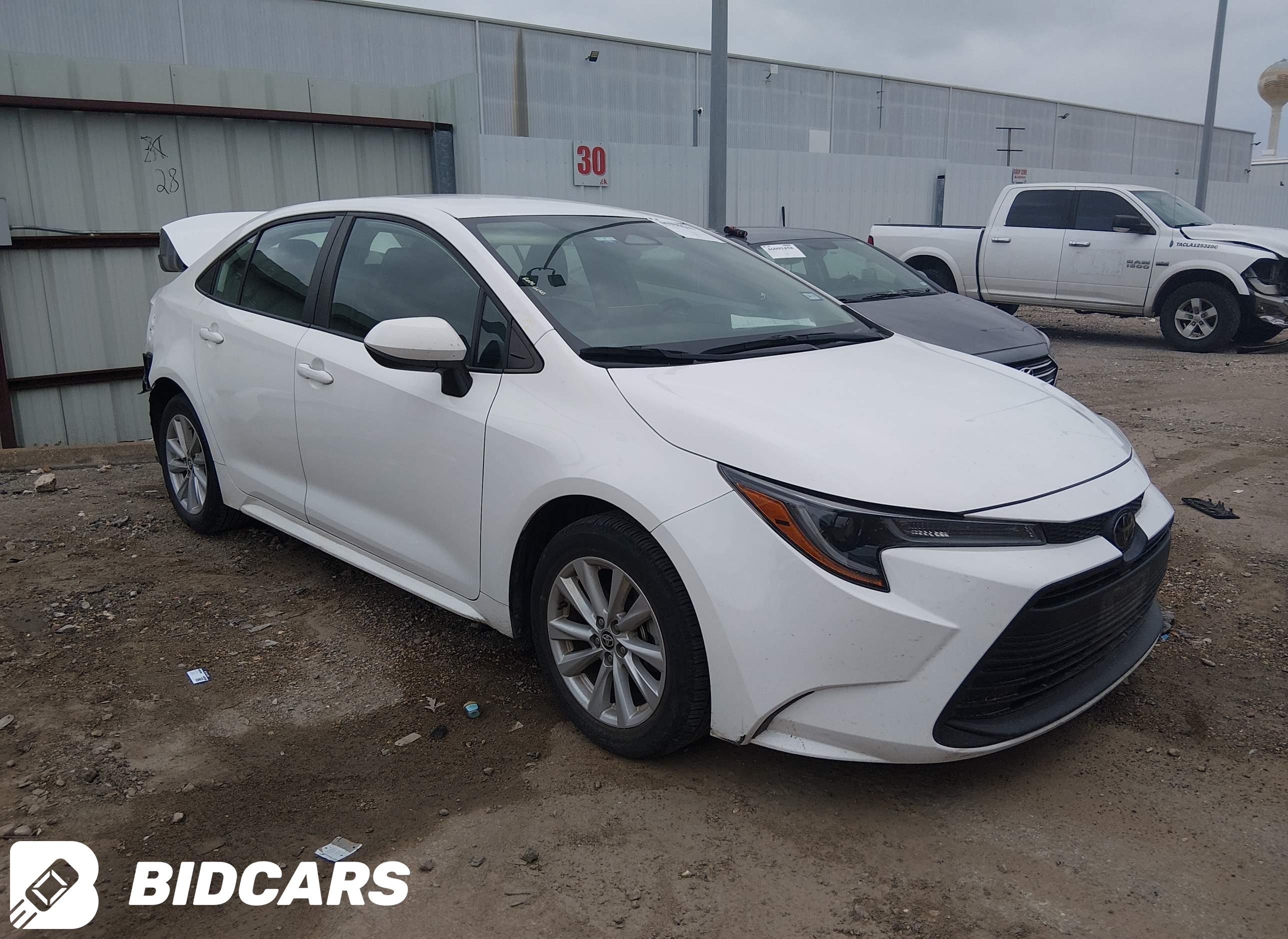 2024 Toyota Corolla, LE