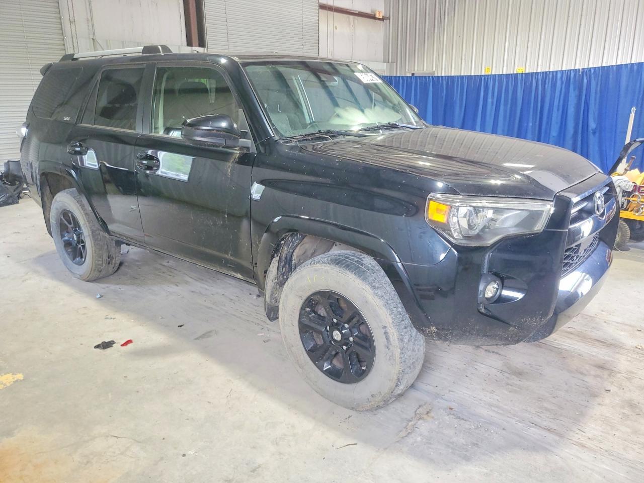2021 Toyota 4runner, SR5