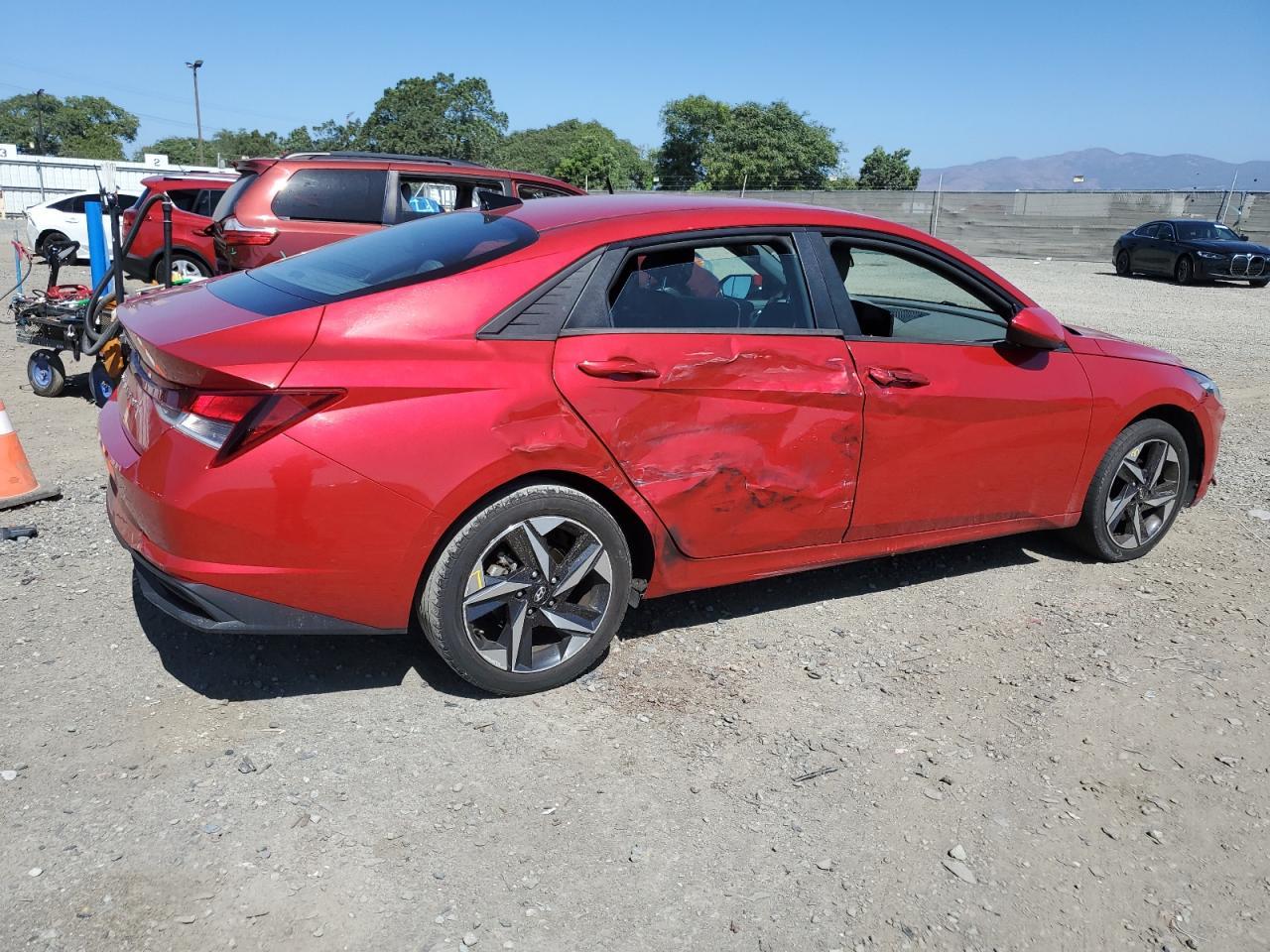 2023 Hyundai Elantra, Sel