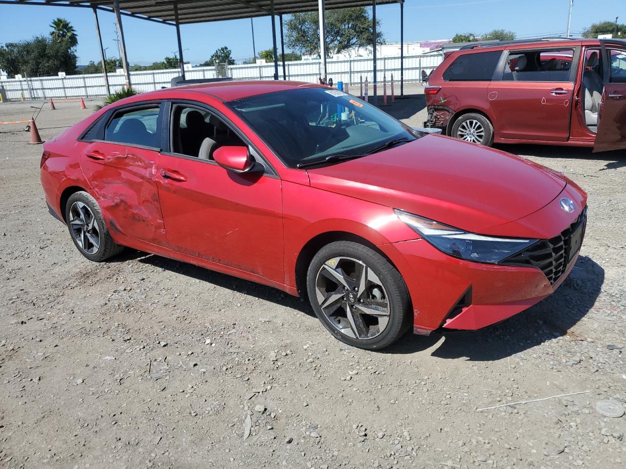 2023 Hyundai Elantra, Sel