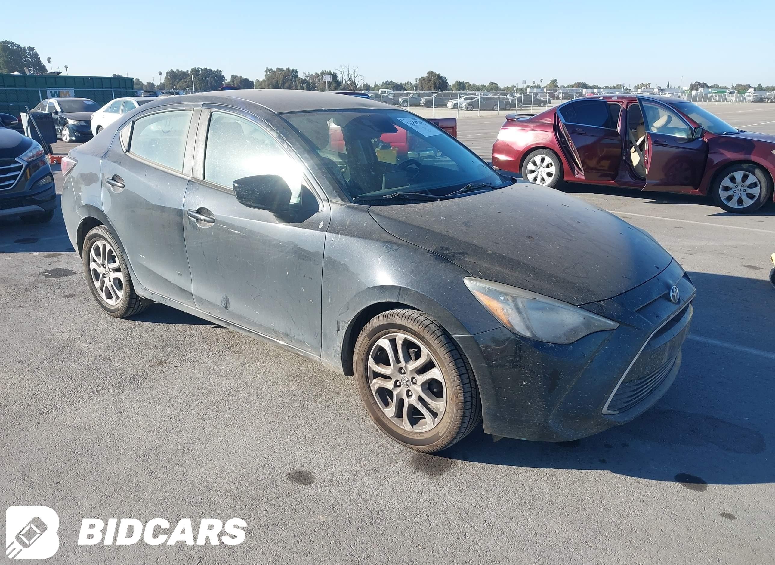 2017 Toyota Yaris, Ia
