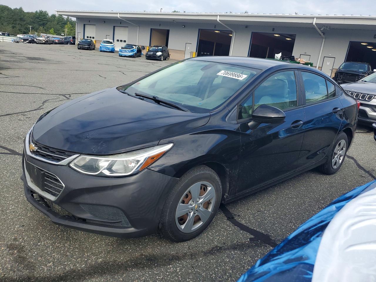 2018 Chevrolet Cruze, LS
