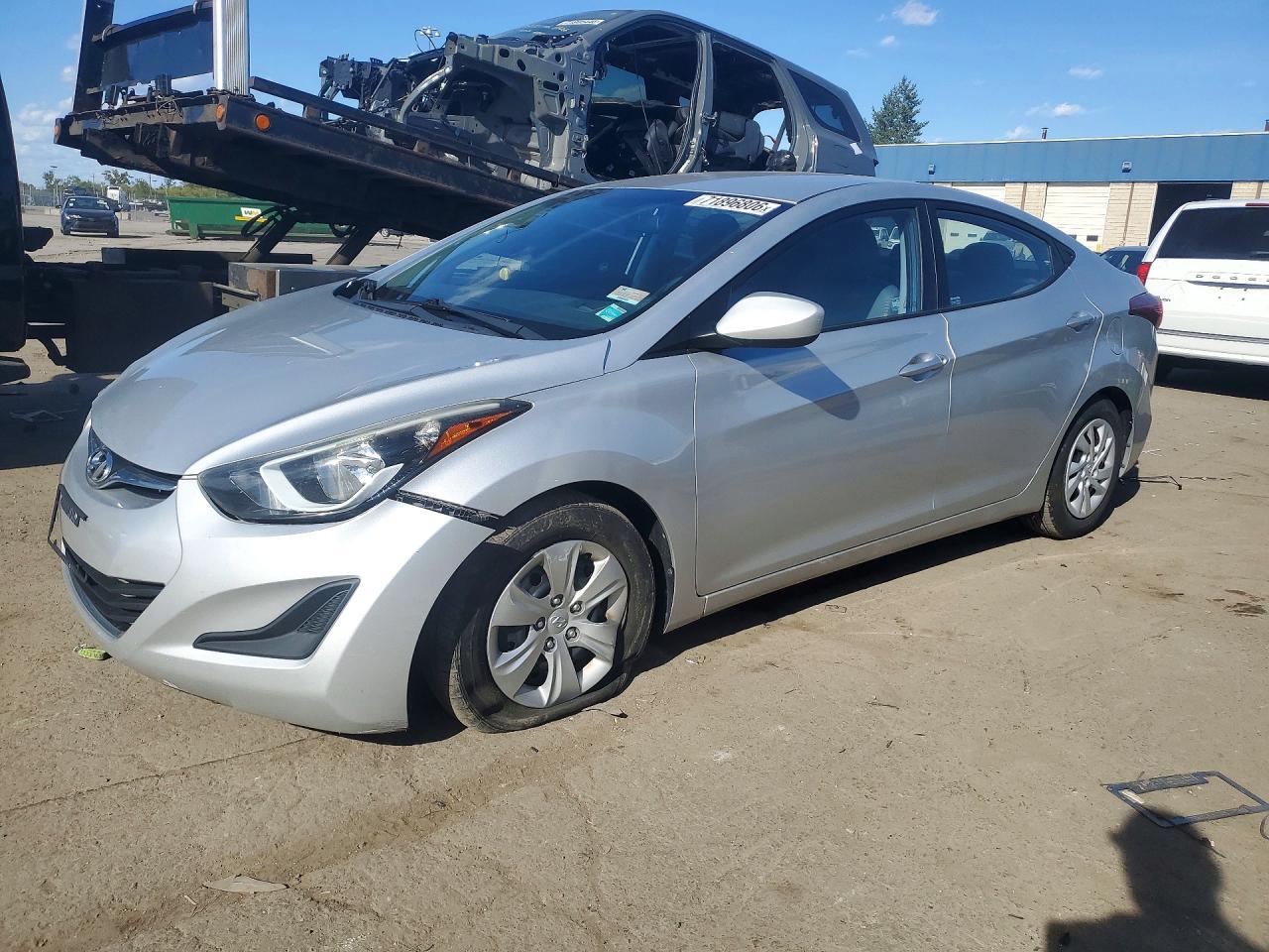 2016 Hyundai Elantra, SE