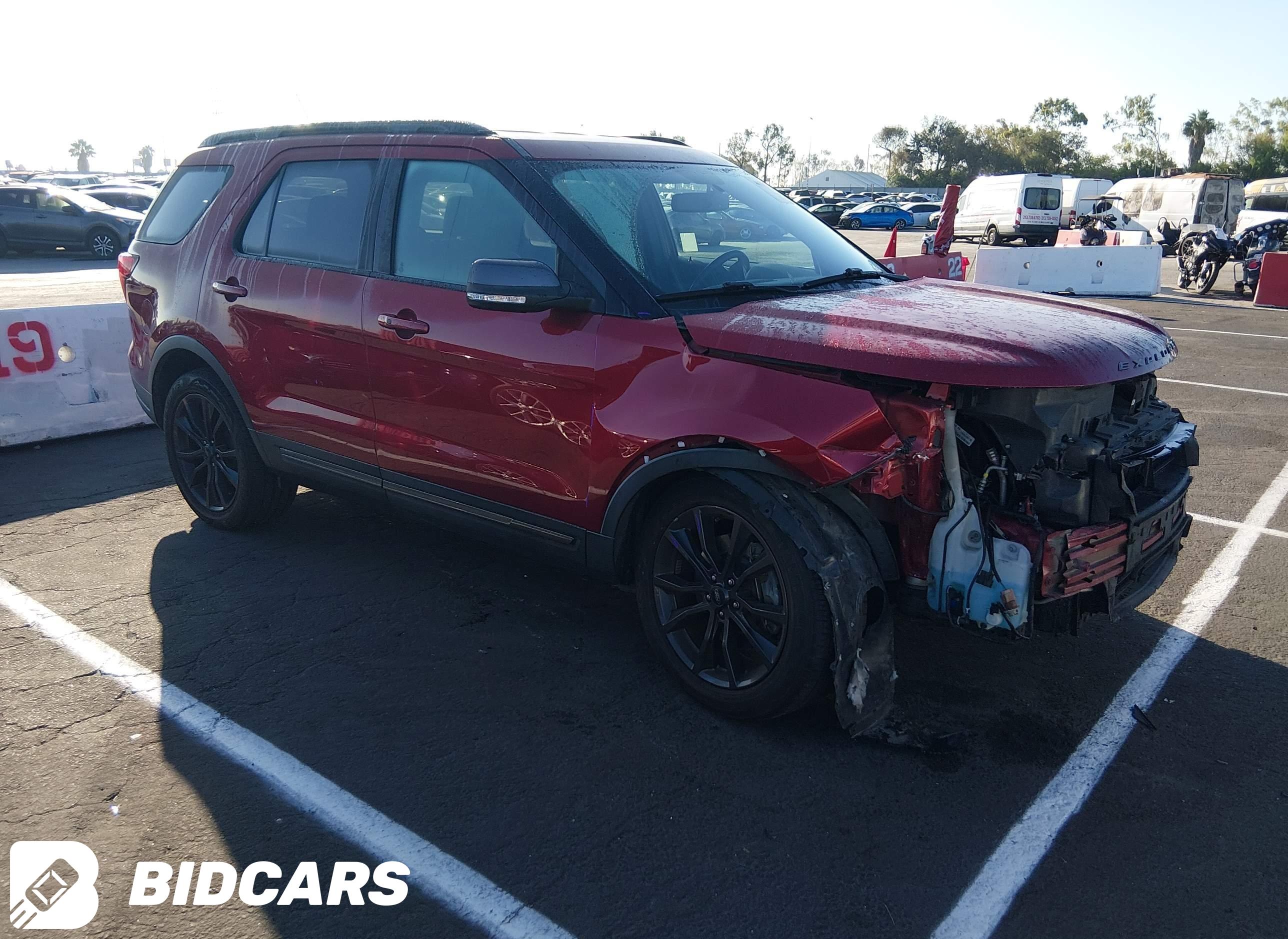 2019 Ford Explorer, Xlt