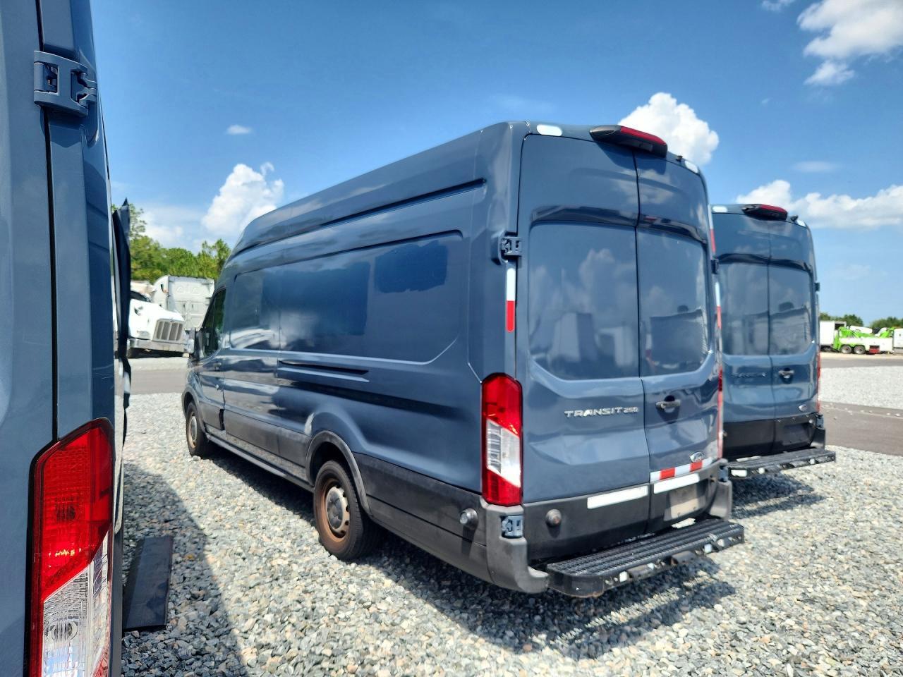 2020 Ford Transit, T-250