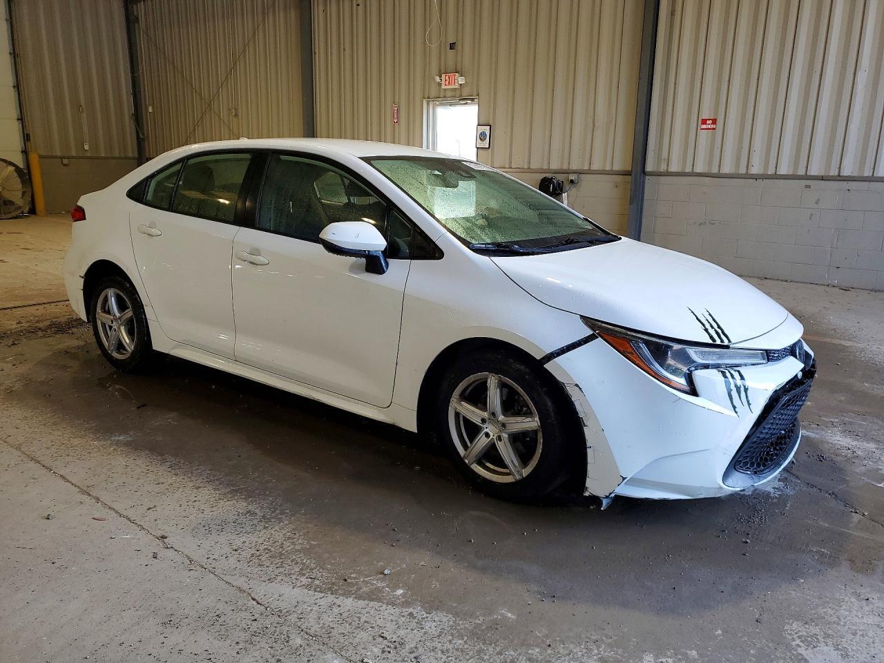 2020 Toyota Corolla, LE
