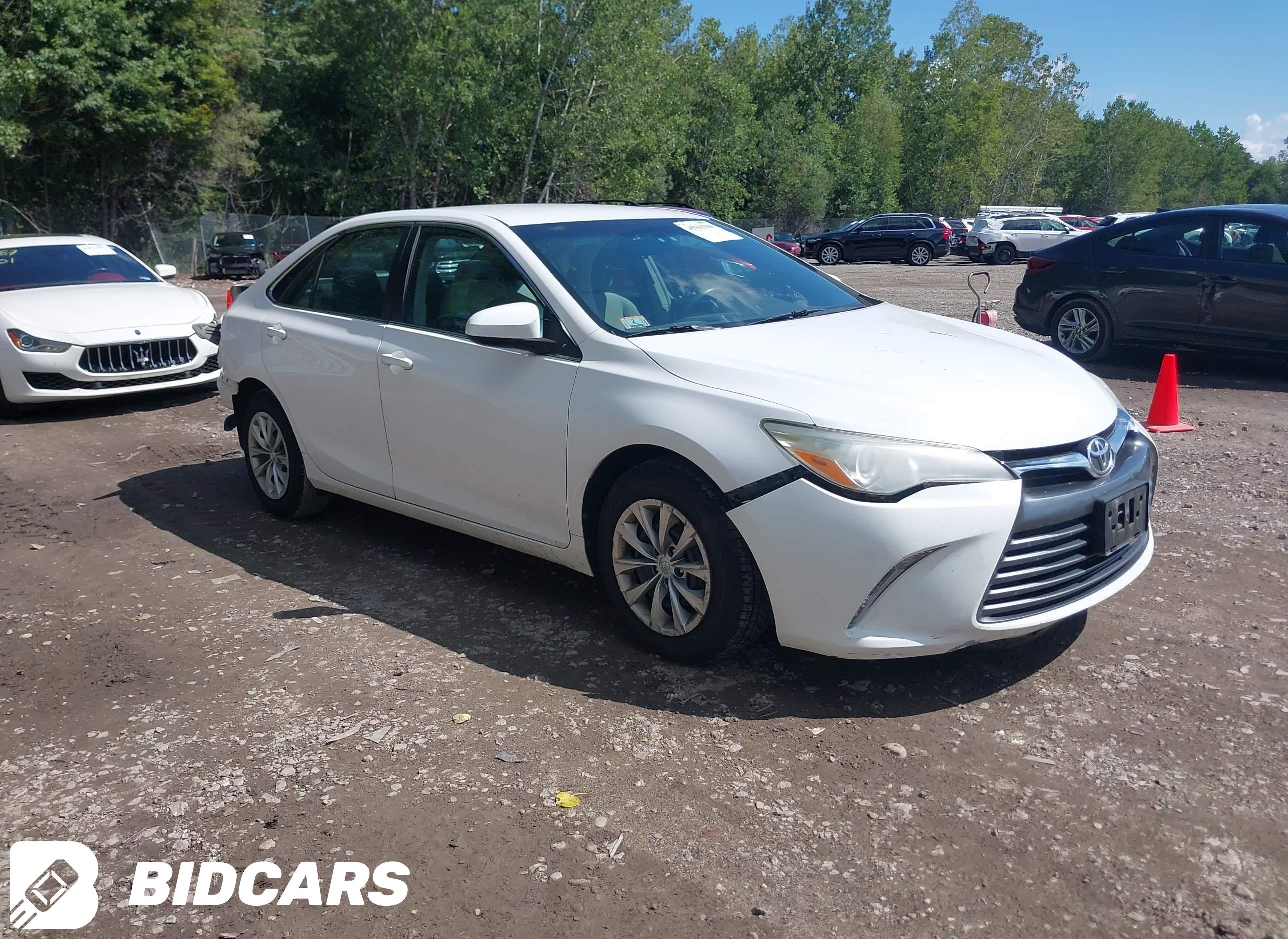 2015 Toyota Camry, LE