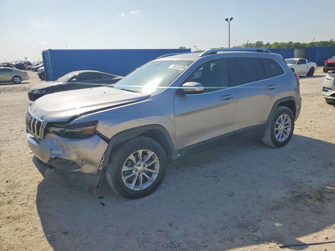 2019 Jeep Cherokee, Latitude