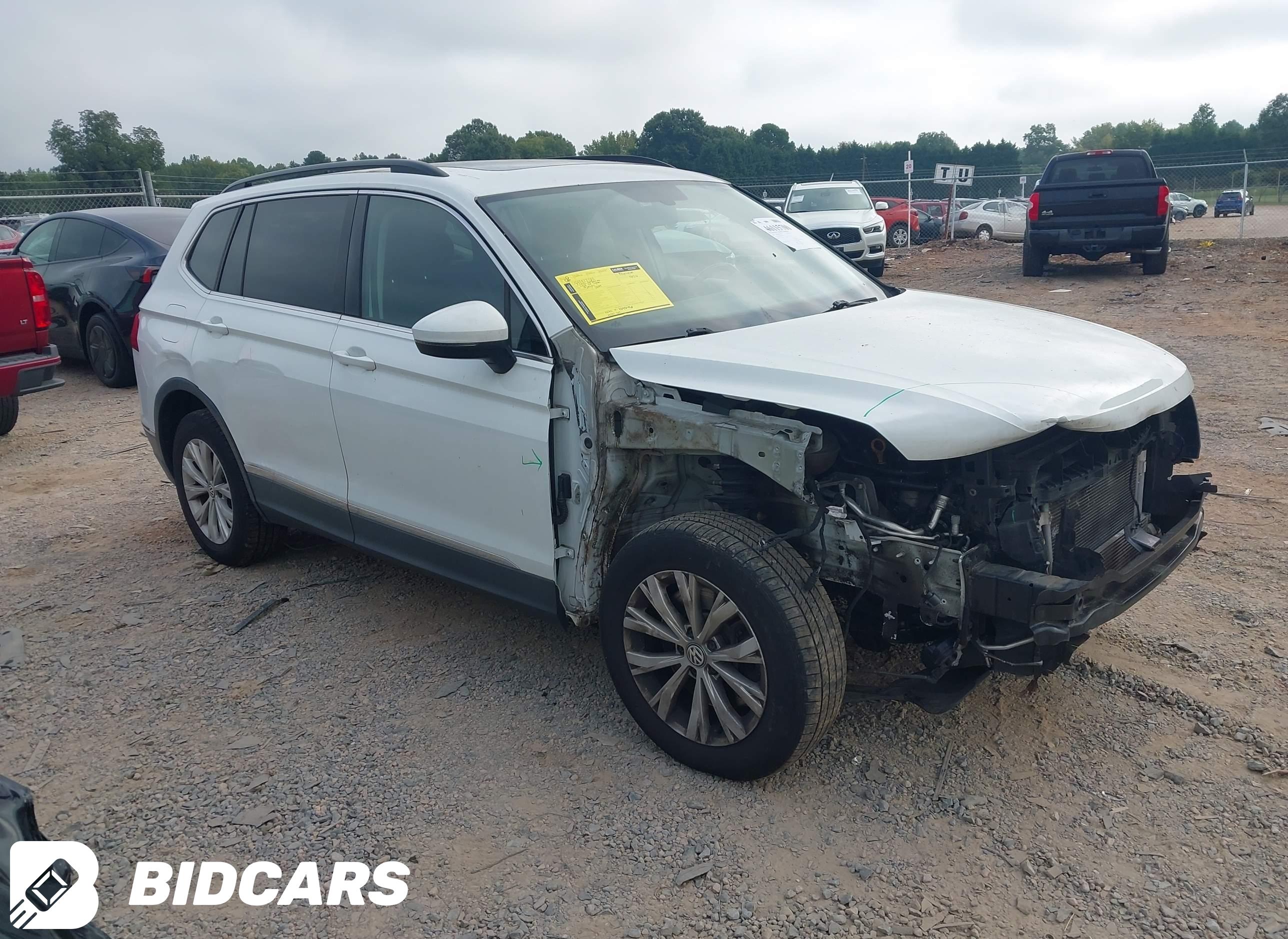 2018 Volkswagen Tiguan, 2.0T...