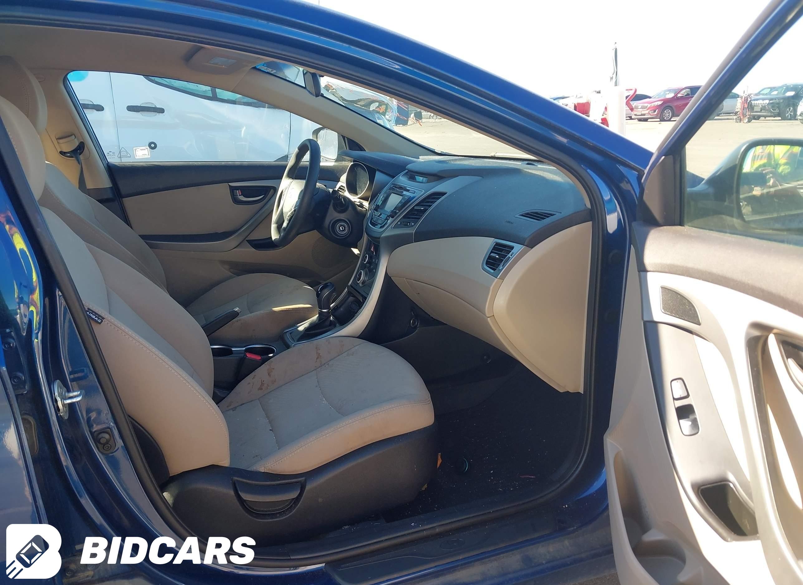 2016 Hyundai Elantra, SE