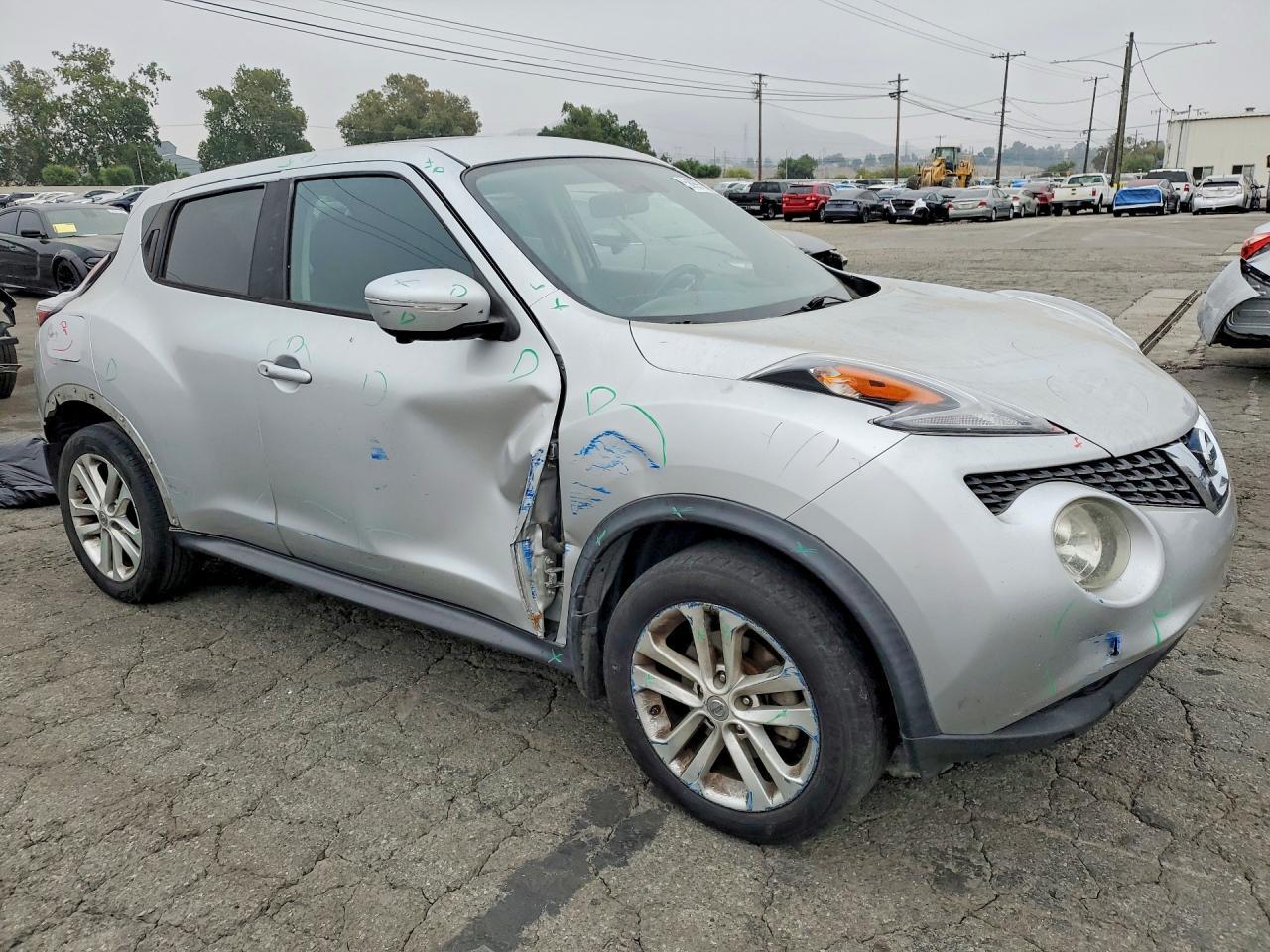 2016 Nissan Juke, SV